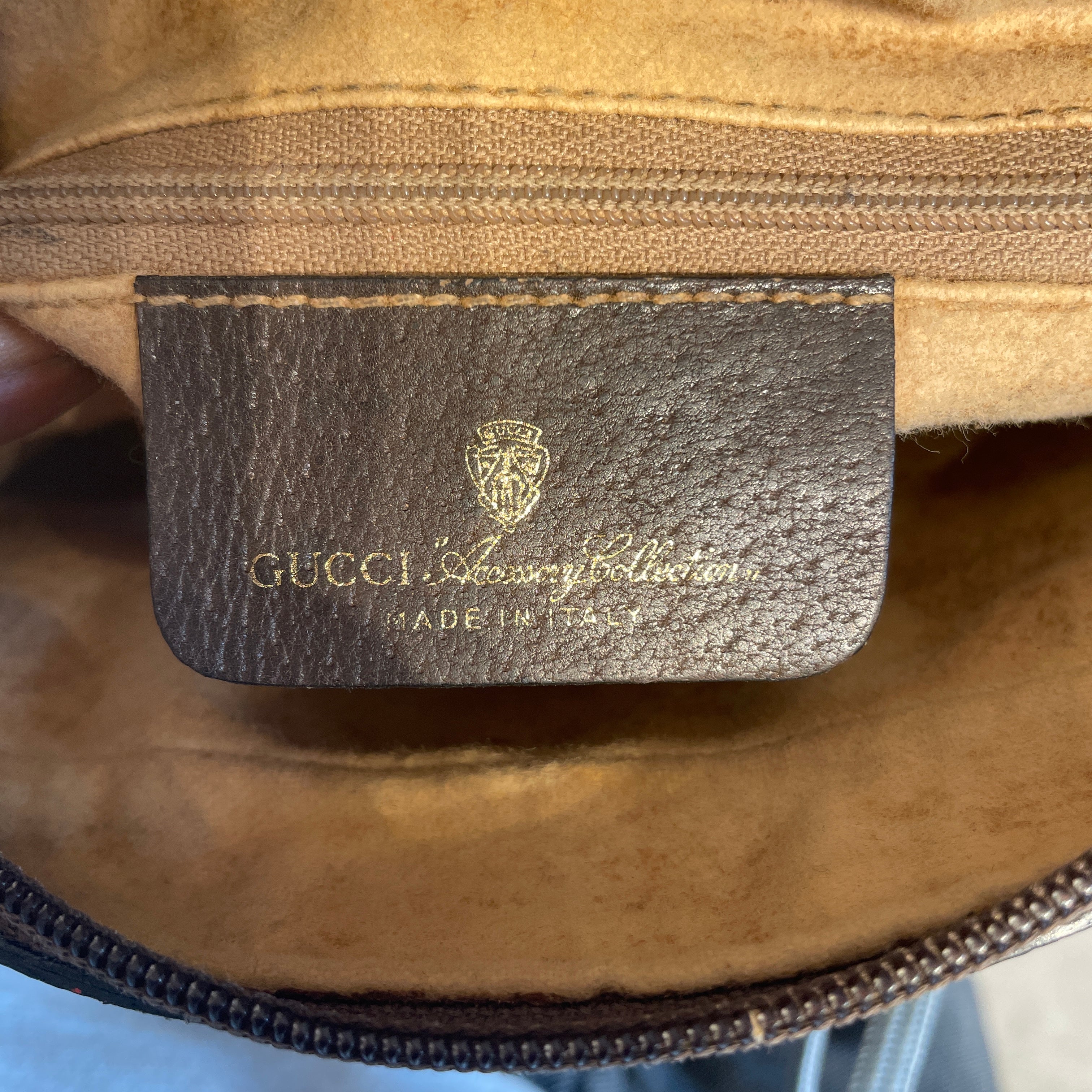 GUCCI/Cross Body Bag/Monogram/BRW/cross bag view 3