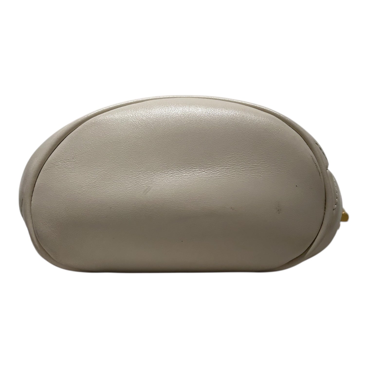 GUCCI/Bag/Leather/WHT/GG MARMONT BUCKET CHAIN BAG view 3
