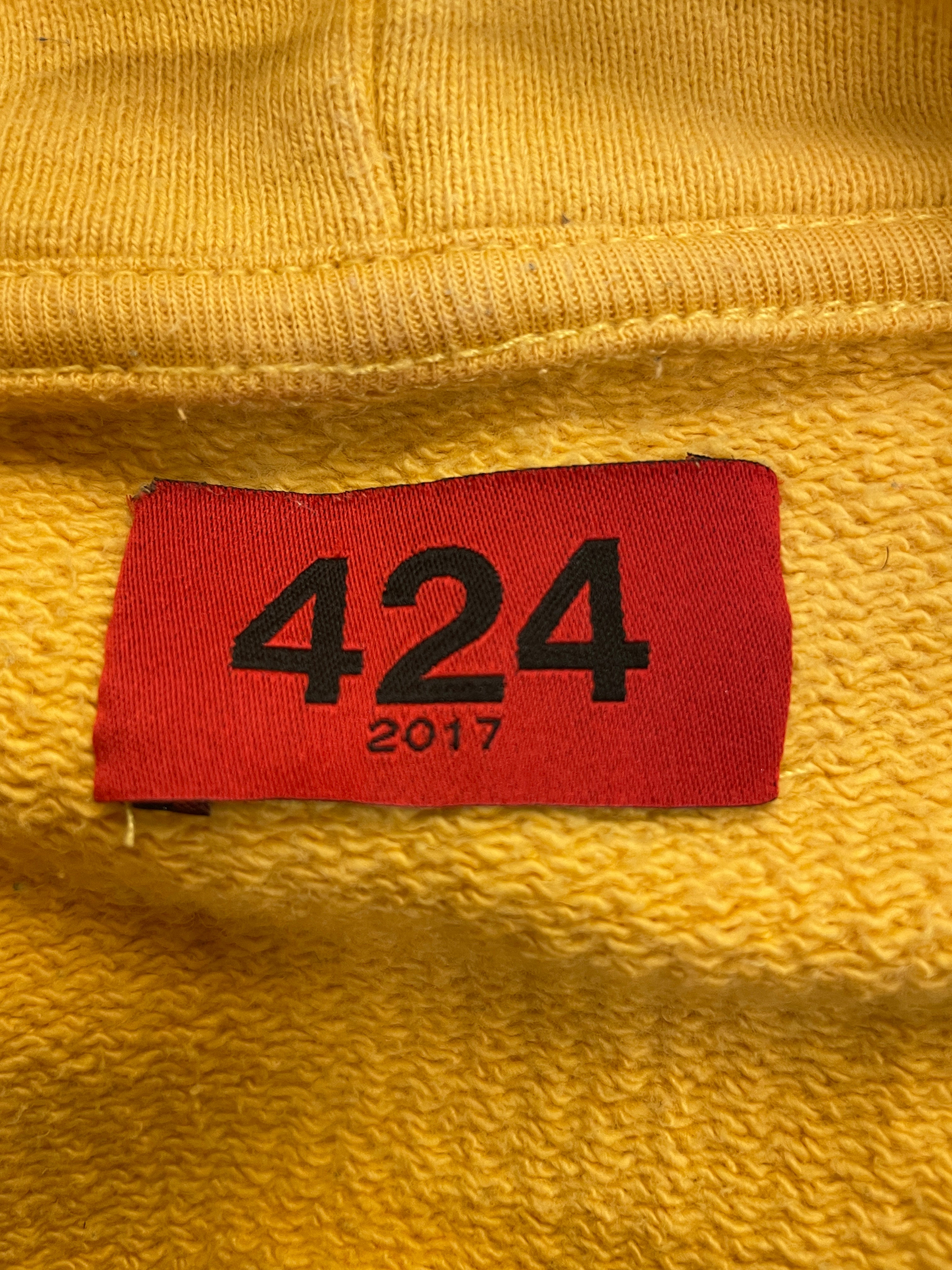 424(FourTwoFour)/Hoodie/S/Cotton/YEL/EMRBOIDERED LOGO HOODIE view 3