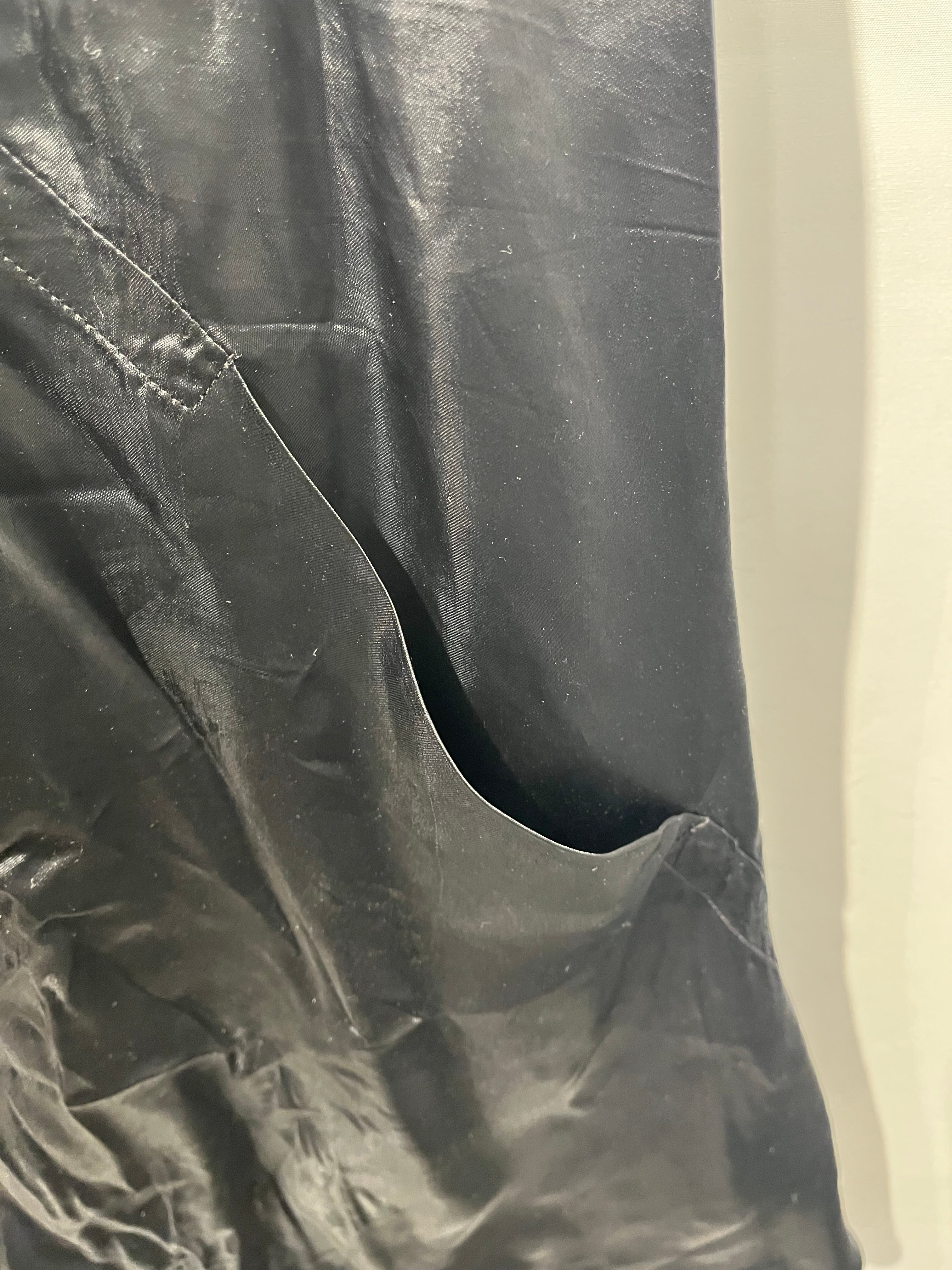 Rick Owens/Shorts/46/BLK/CUPRO BLK SHORTS LARRY F/W 19 view 3