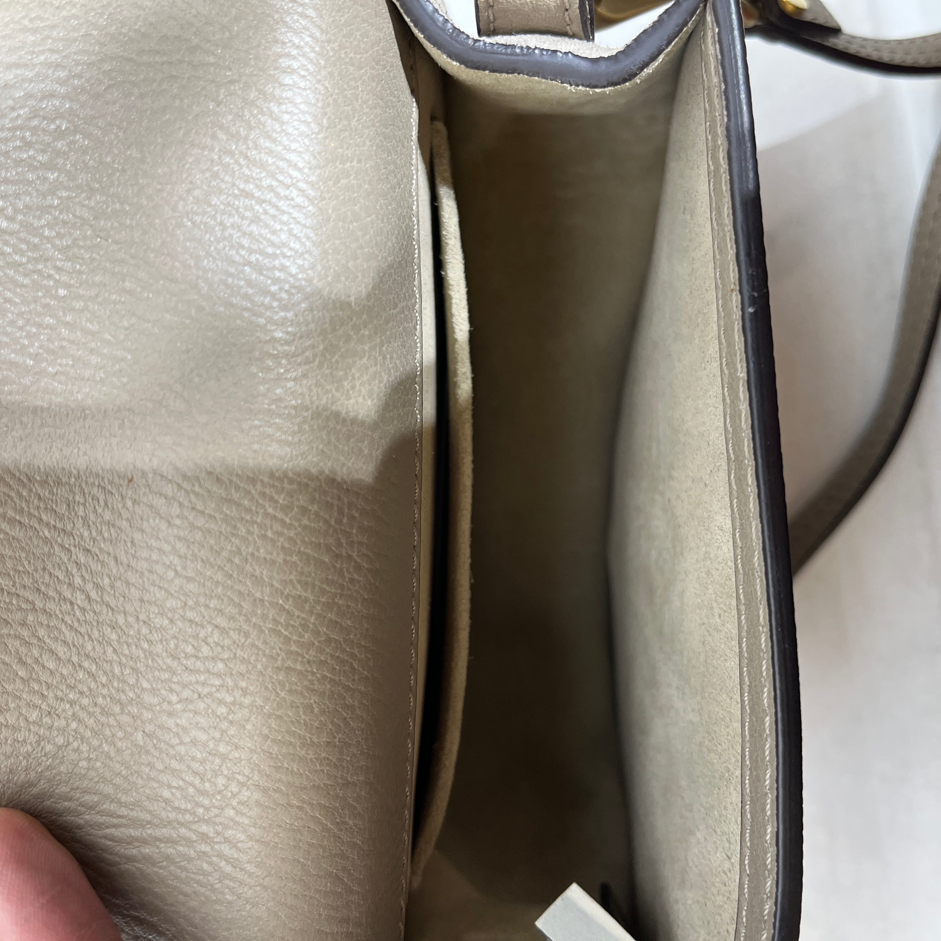 Chloe/Cross Body Bag/Leather/GRY/Nile Crossbody view 4