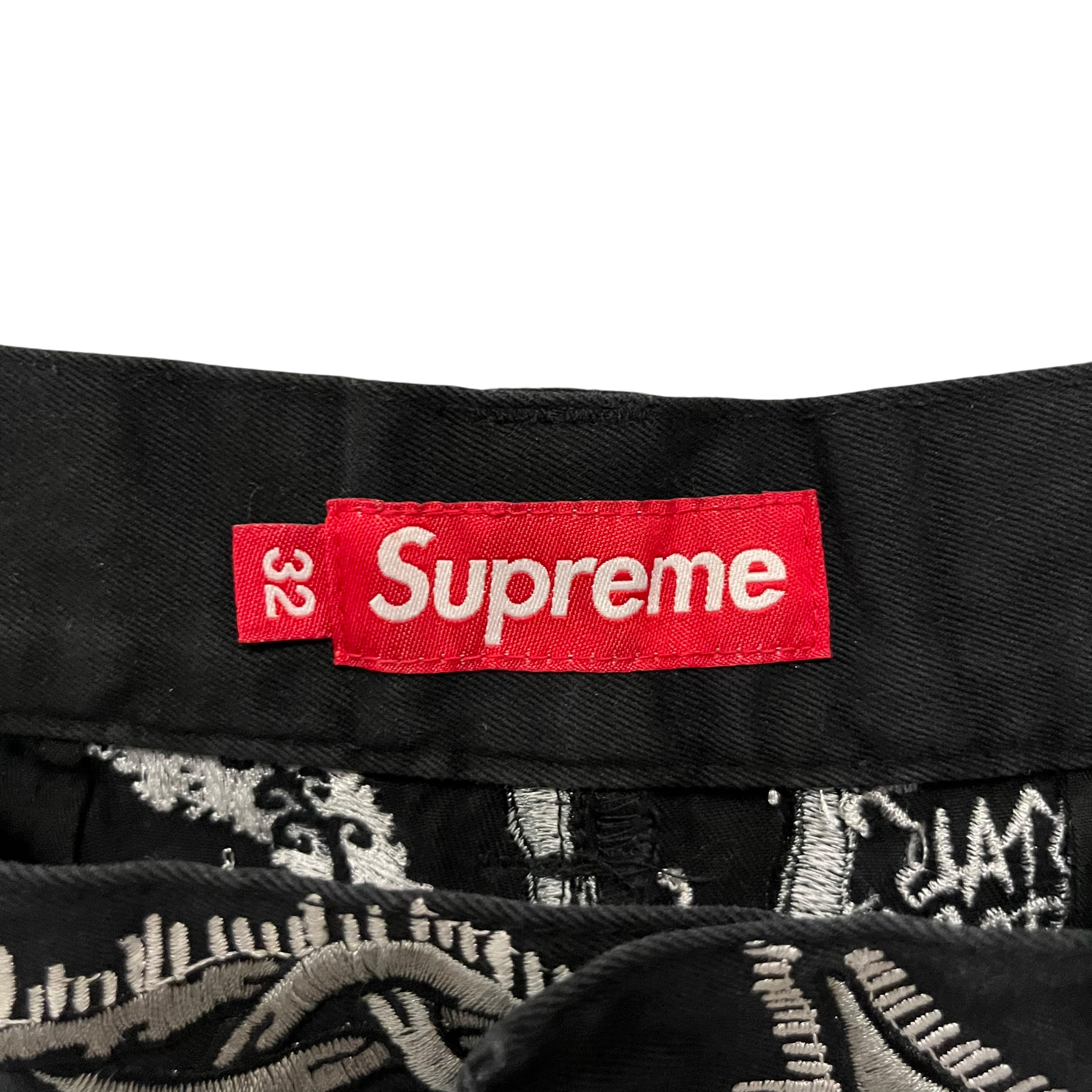 Supreme/Shorts/32/Cotton/BLK/All Over Print/wombat embroidered view 5