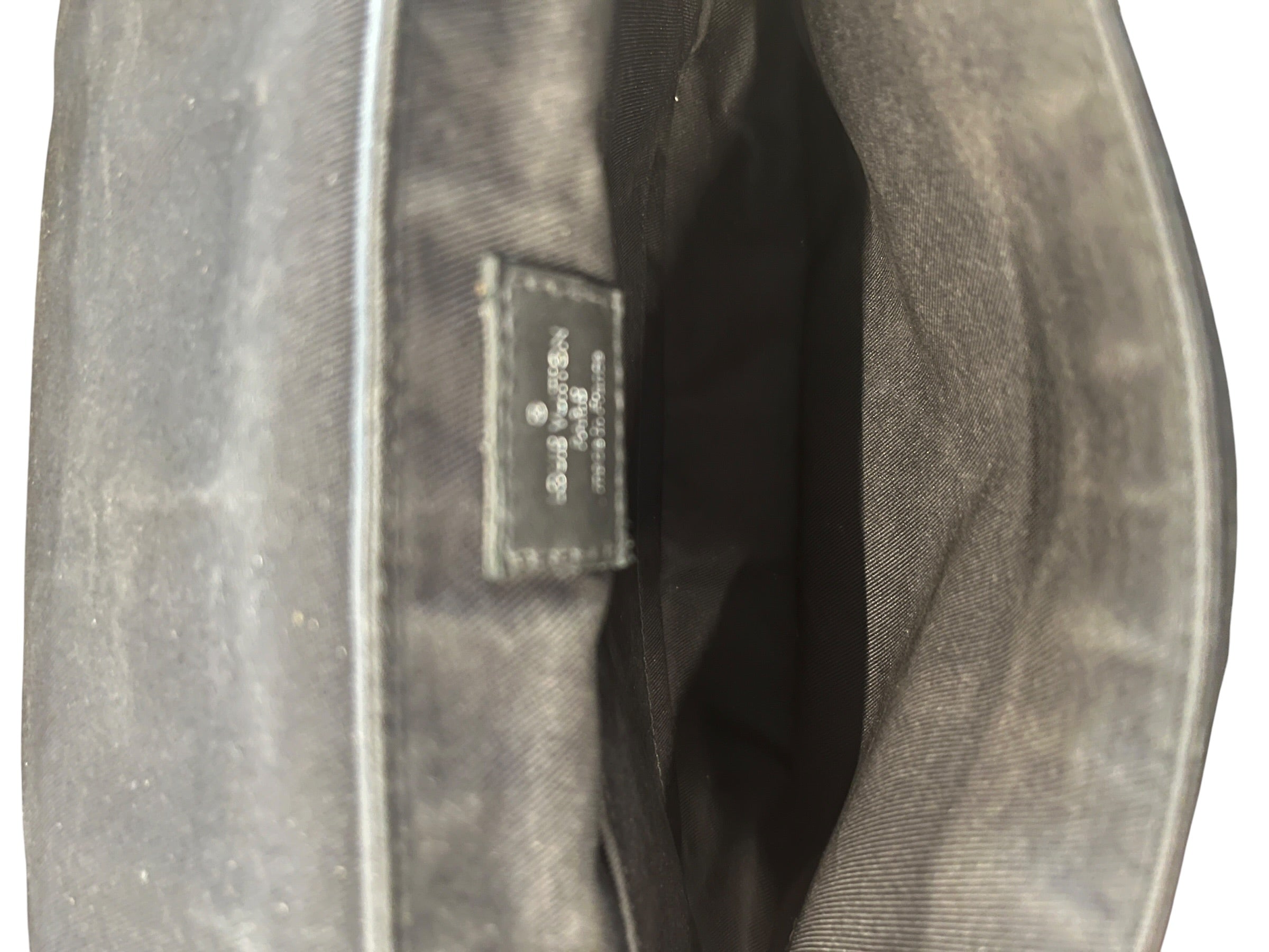 LOUIS VUITTON/Bag/Leather/BLK/MESSENGER BAG view 4