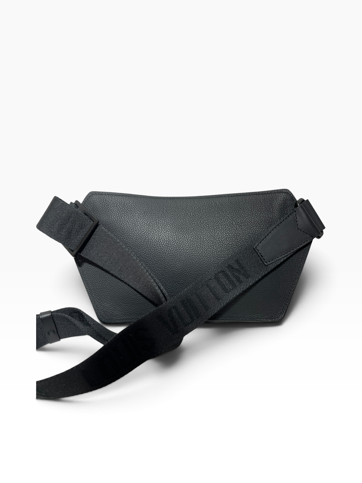 LOUIS VUITTON/Cross Body Bag/Leather/BLK/grained calf aerogram takeoff view 2