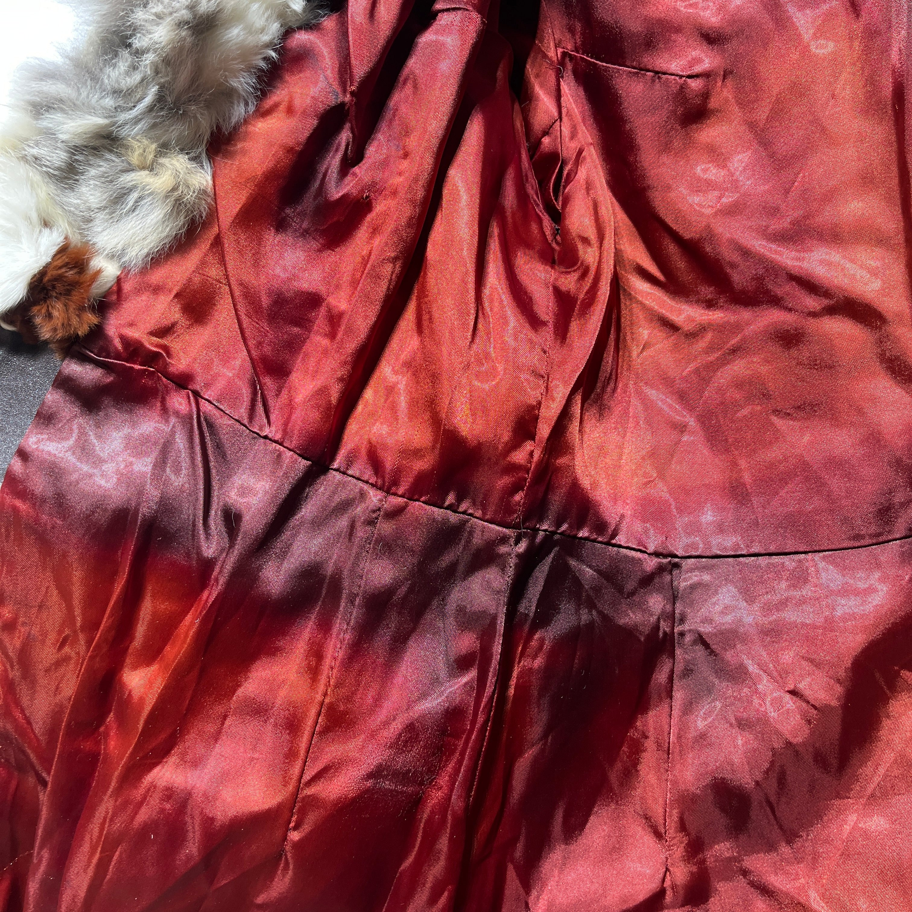 Evans/Coat/10/Animal Pattern/Silk/WHT/Fur/Damage on right shoulder view 11