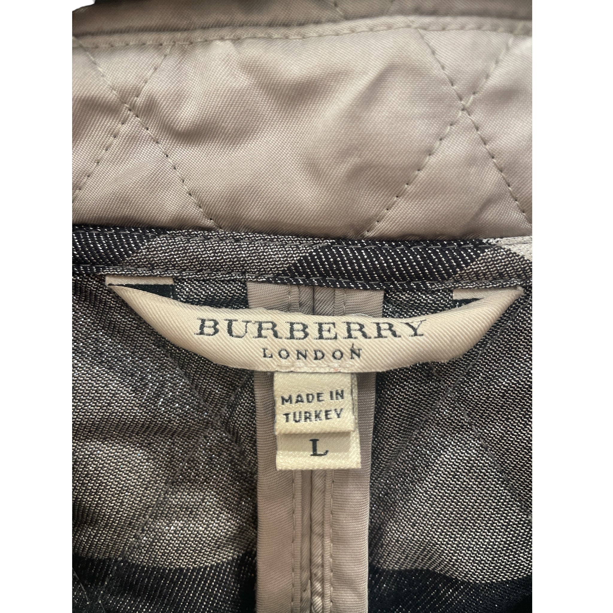 BURBERRY LONDON/Quilted Jkt/L/Nylon/CRM/Sparkly Interior Quilted Jkt view 3