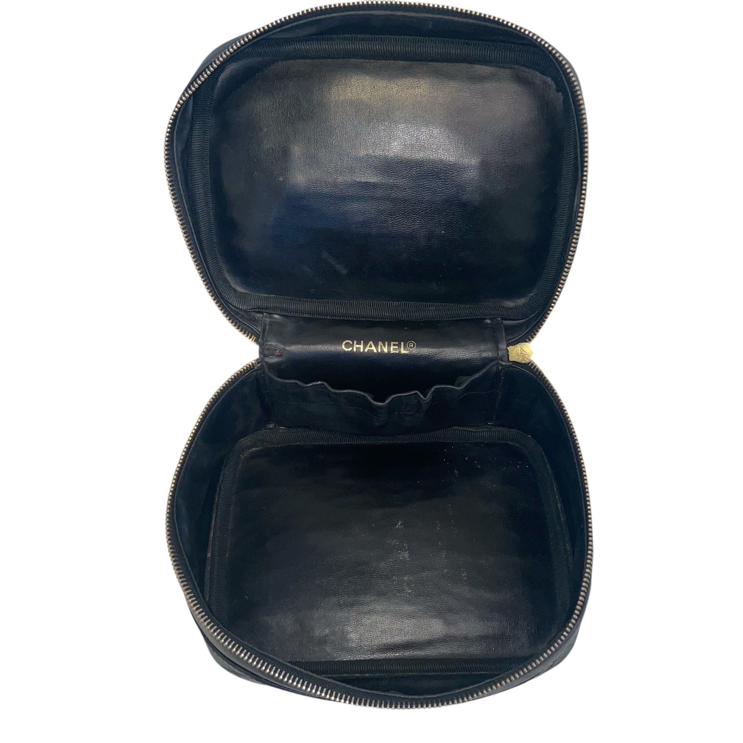 CHANEL/Bag/Leather/BLK/vanity case view 5