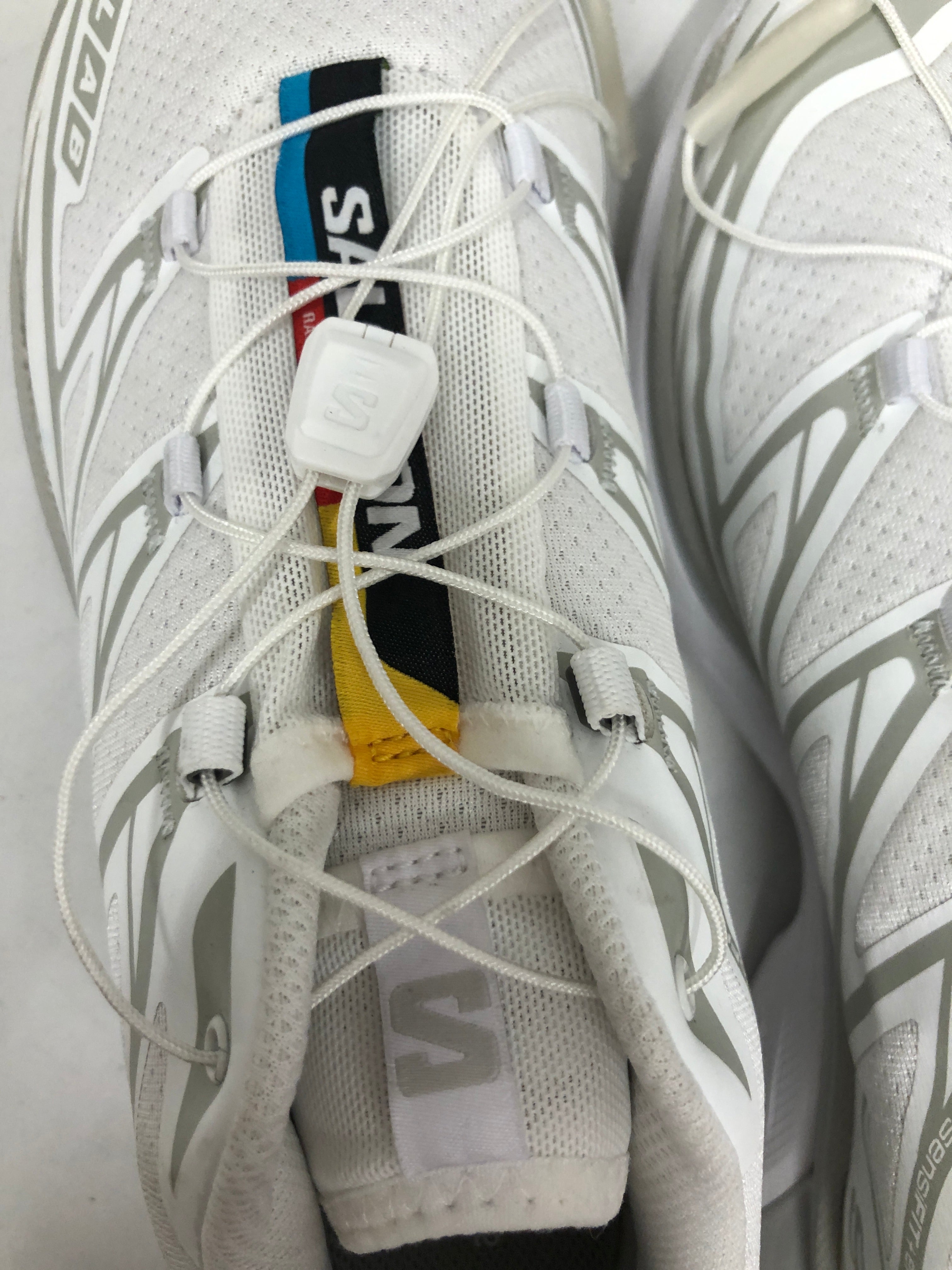 salomon/Low-Sneakers/US 8.5/Nylon/WHT/ view 3