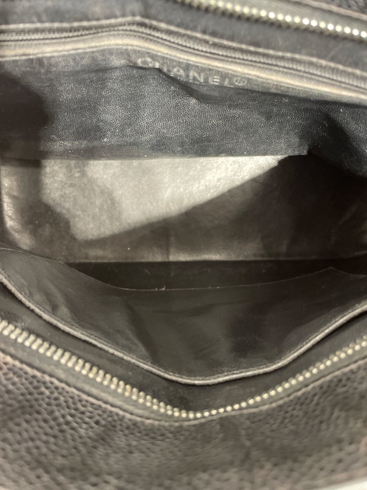 CHANEL/Bag/Leather/BLK/MEDALLION TOTE view 4