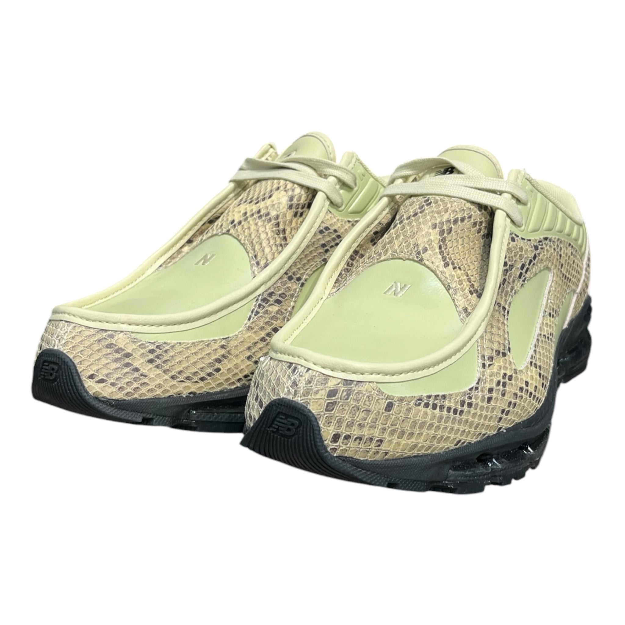 NEW BALANCE/Low-Sneakers/US 10/GRN/moeral snakeskin/loafer view 1