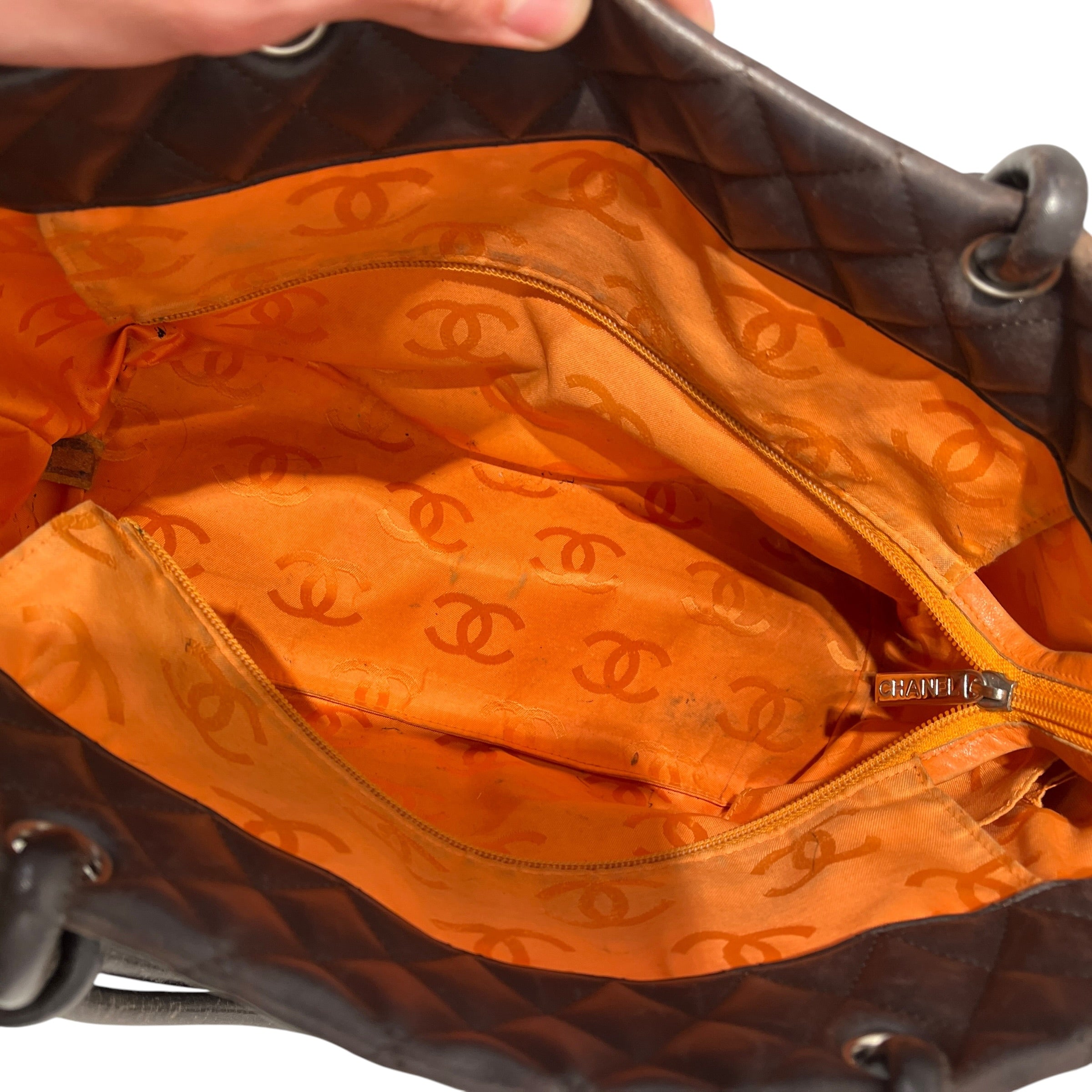 CHANEL/Tote Bag/Leather/BRW/vintage cambon line cc quilted view 5