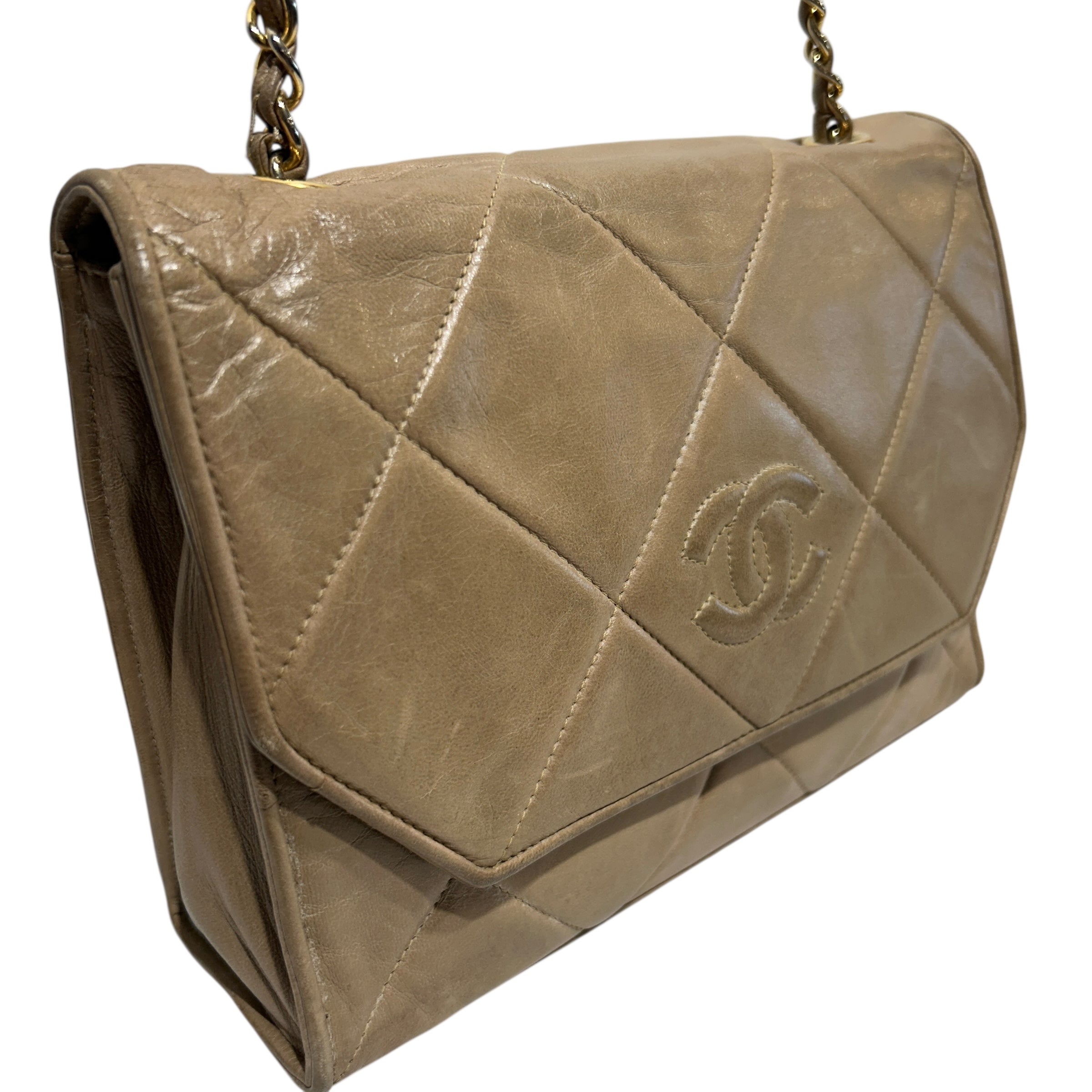 CHANEL/Cross Body Bag/Leather/BEG/Vintage Quilted Flap Matelasse view 6