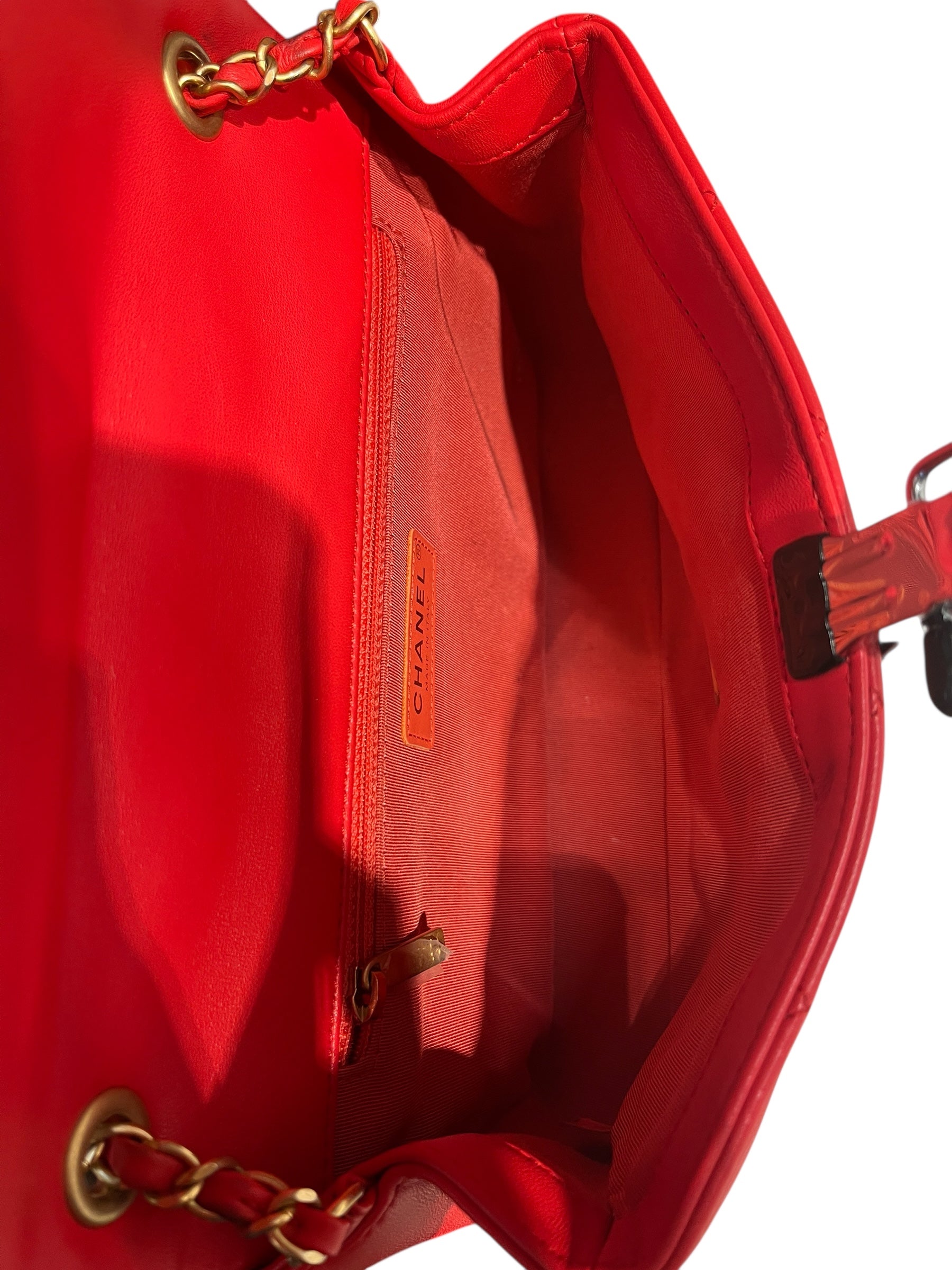 CHANEL/Cross Body Bag/Lambskin/RED/MINIFLAP/GOLDHARDWARE/CLASSIC view 5