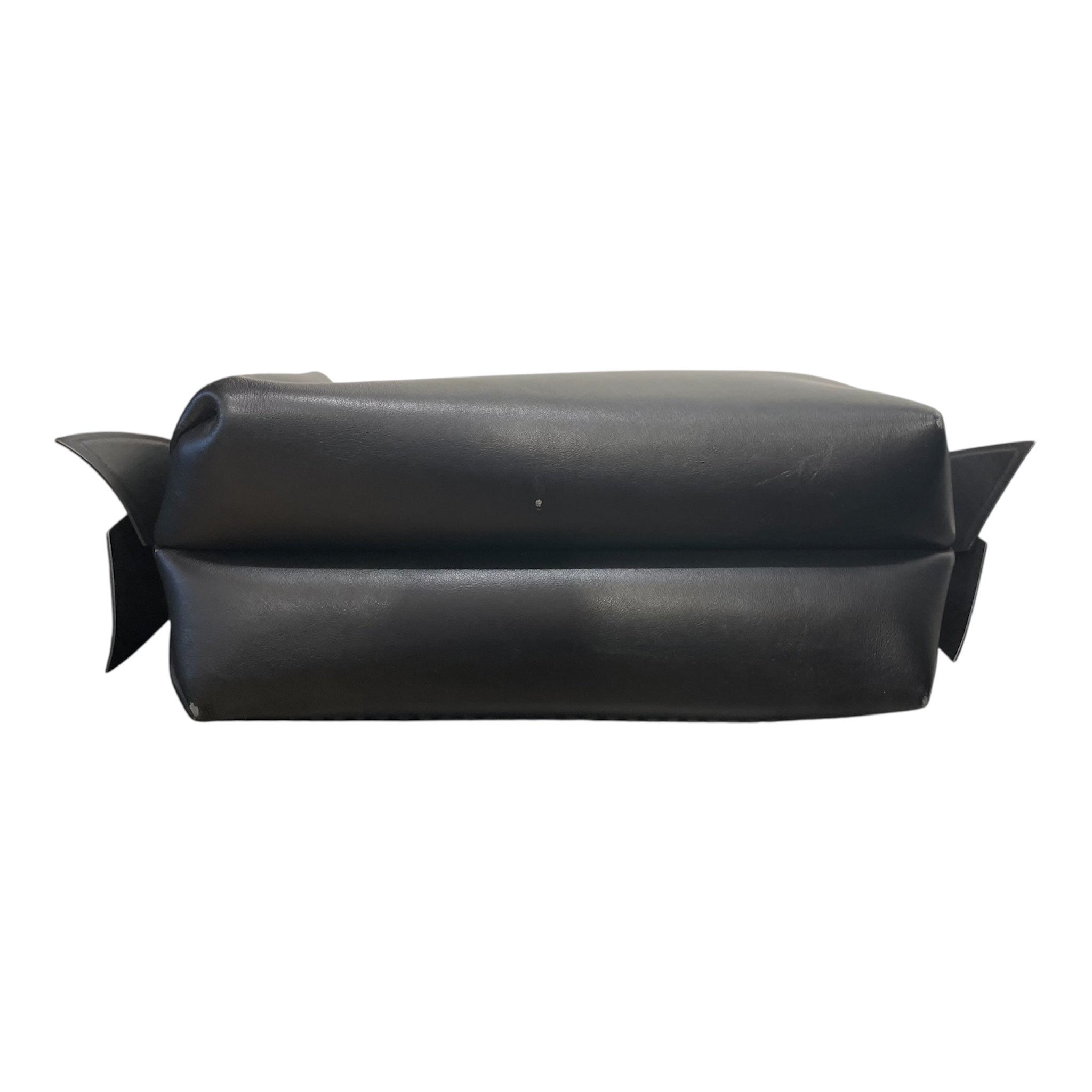 Acne Studios/Bag/Leather/BLK/musubi leather handbag view 3