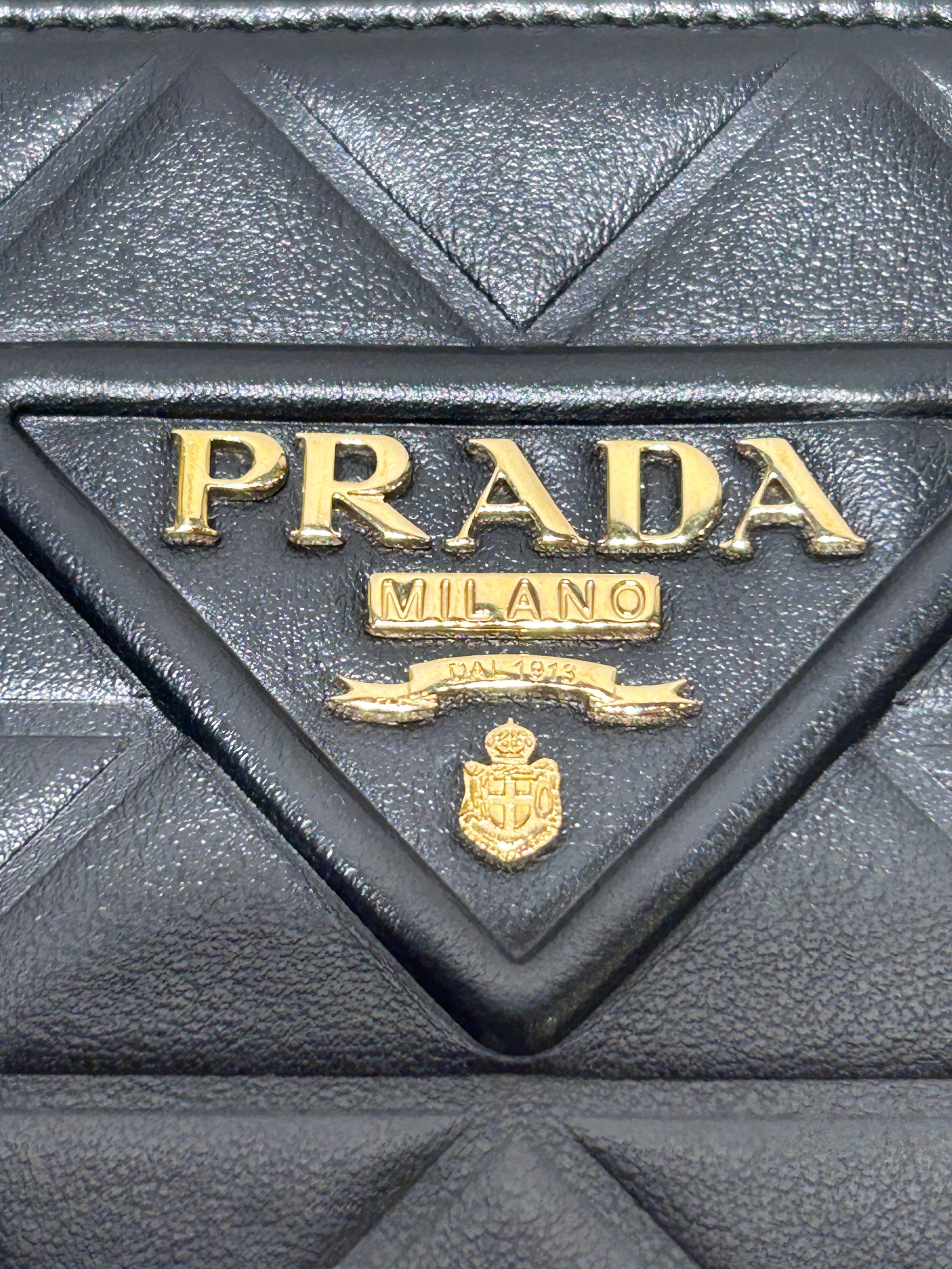 PRADA/Wallet/Leather/BLK/L's/CARD & POUCH TRIANGLE EMB. view 4