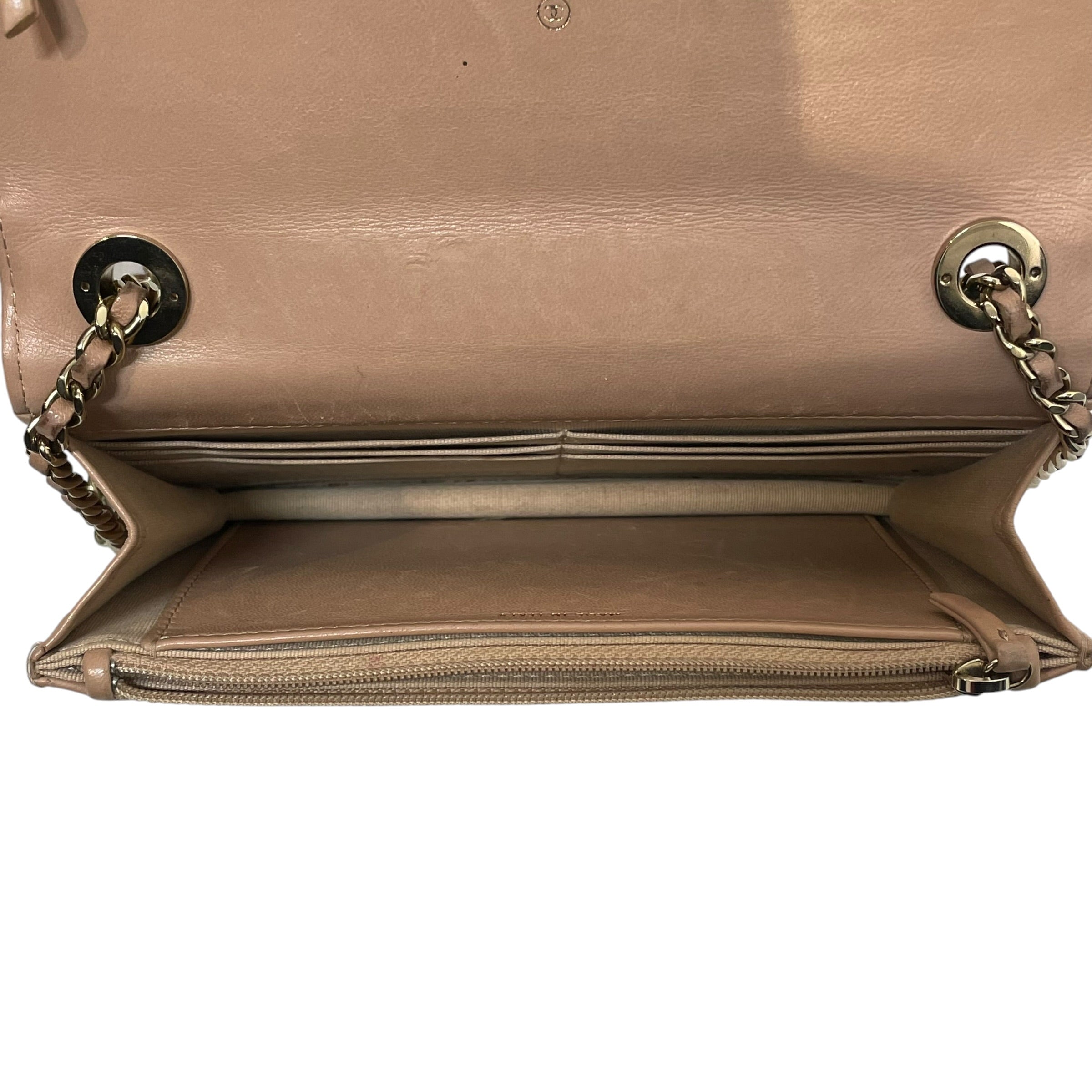 CHANEL/Cross Body Bag/Lambskin/BEG/Trendy CC Quilted view 5