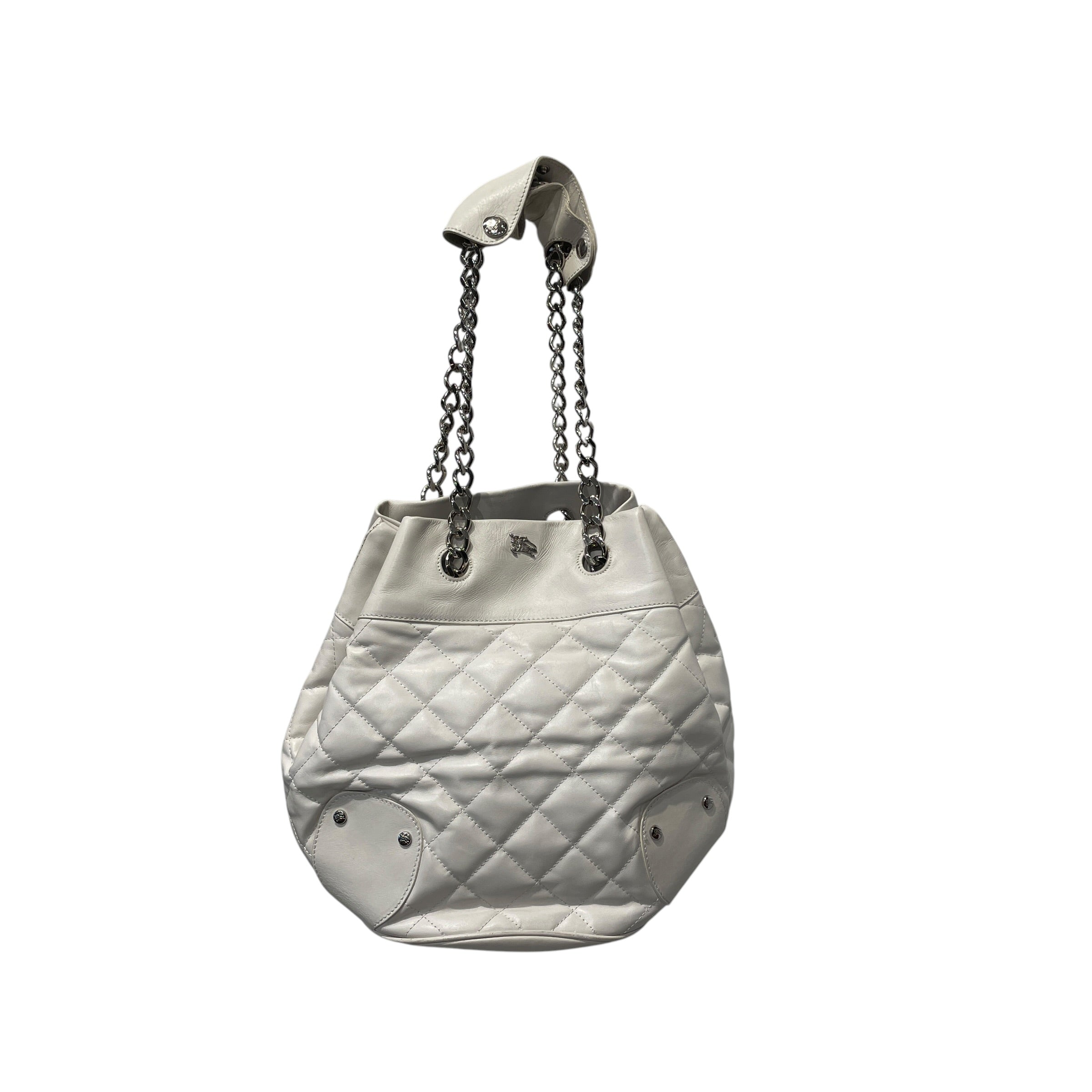 BURBERRY/Bag/Leather/WHT/QUILTED BUCKET BAG view 1