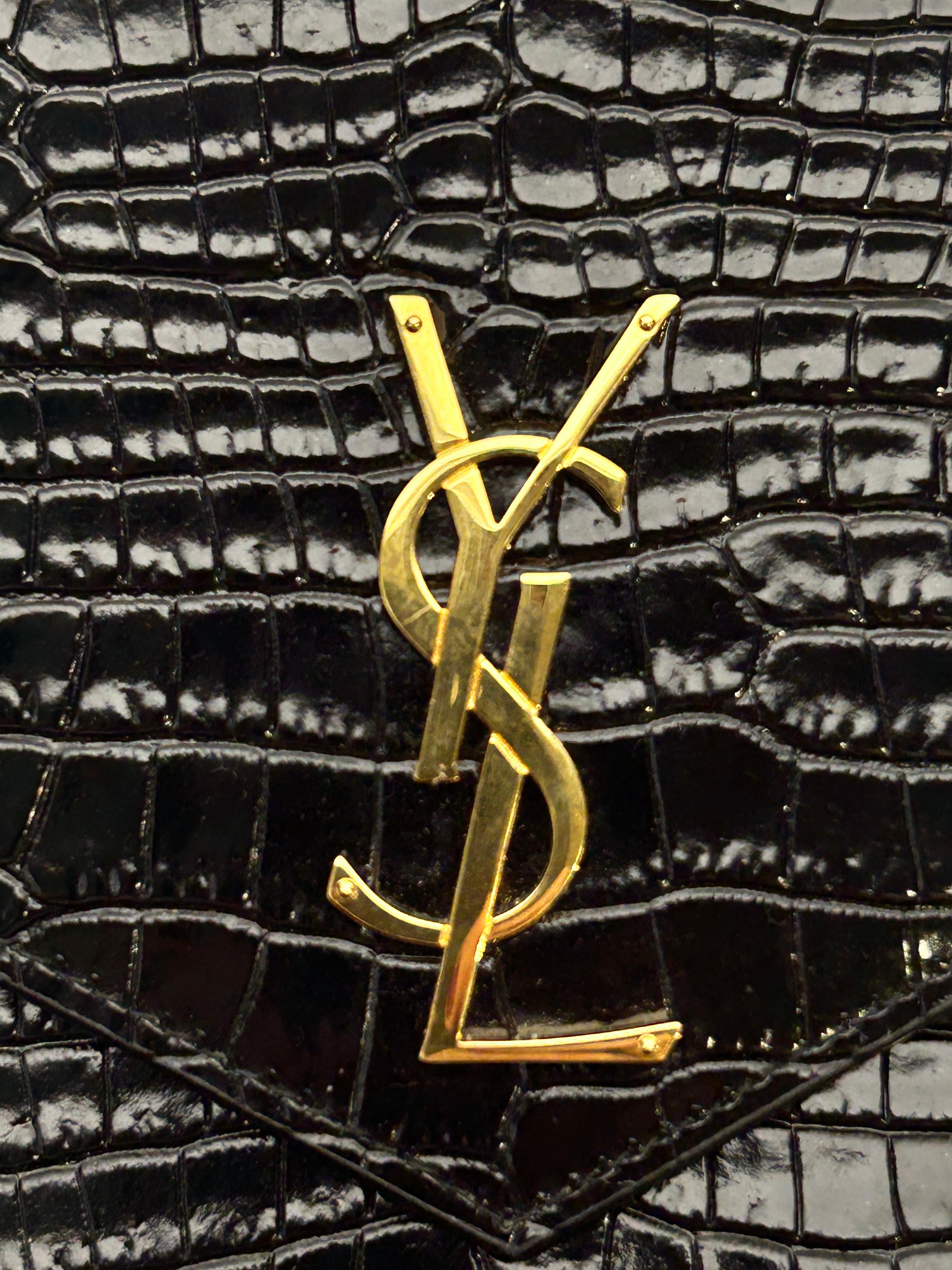 YVES SAINT LAURENT/Clutch Bag/Animal Pattern/Leather/BLK/CROC EMBOSSED POUCH view 3