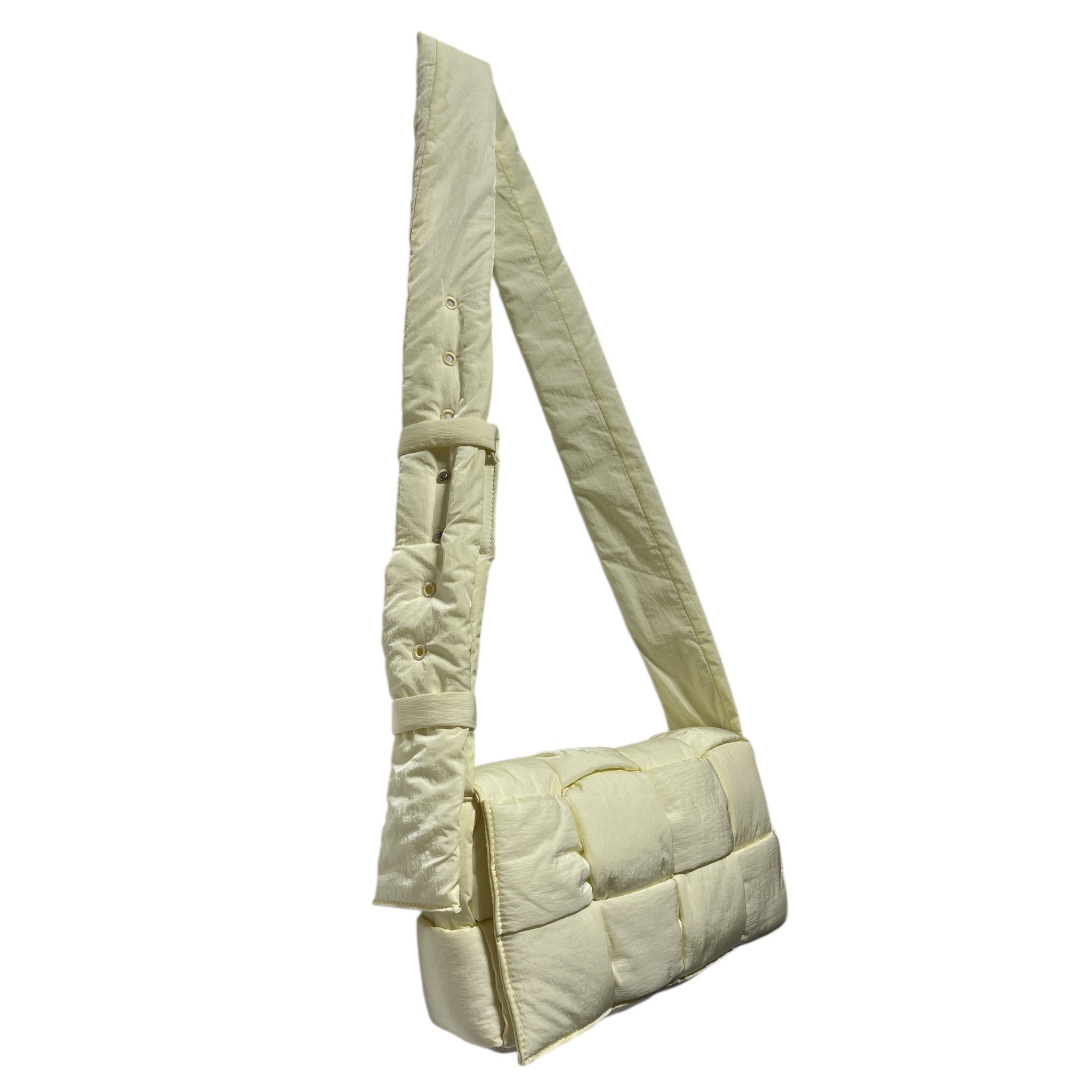 BOTTEGA VENETA/Hand Bag/Nylon/IVR/INTRECCIATO PADDED TECH view 3