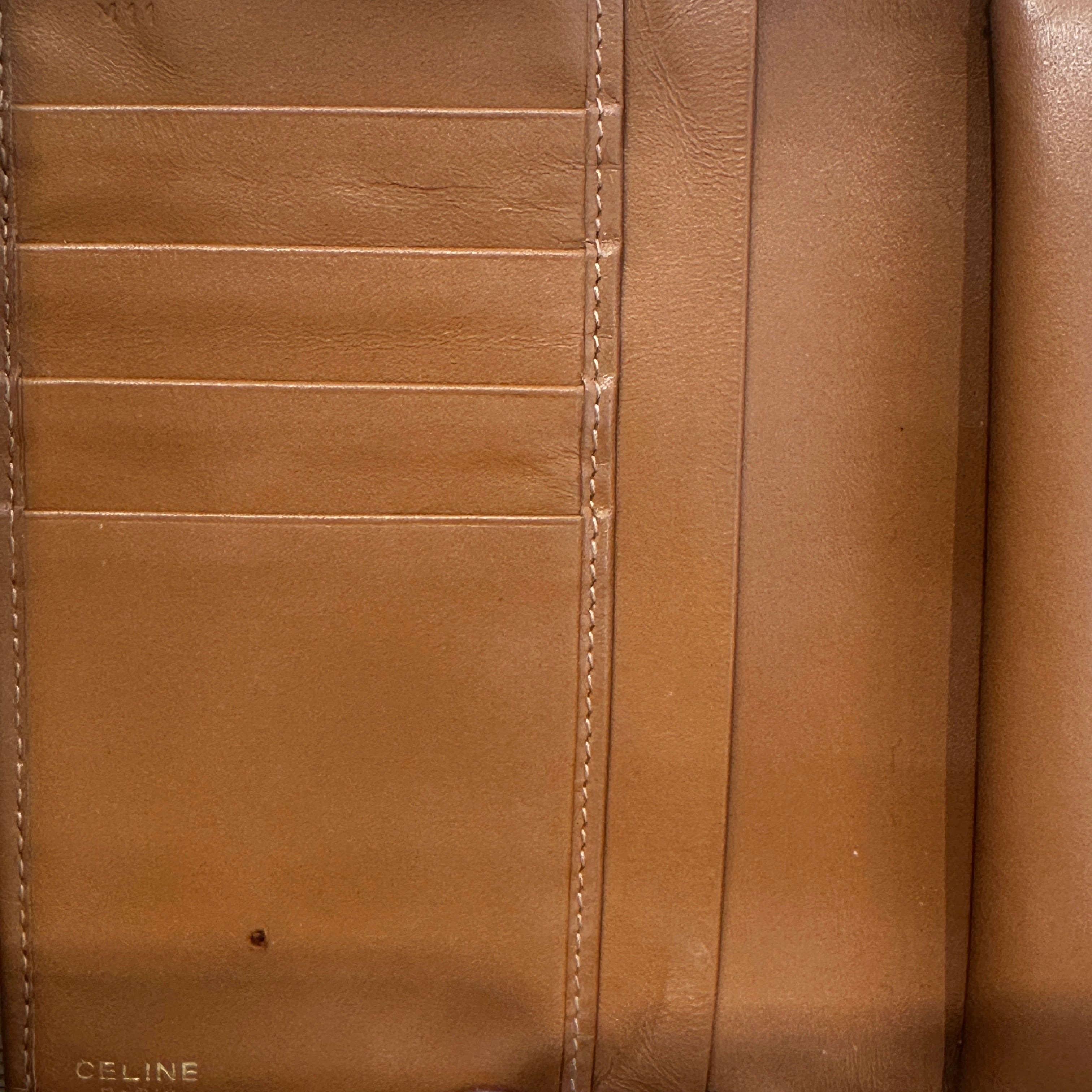 CELINE/Wallet/Monogram/Leather/BRW/monogram view 3
