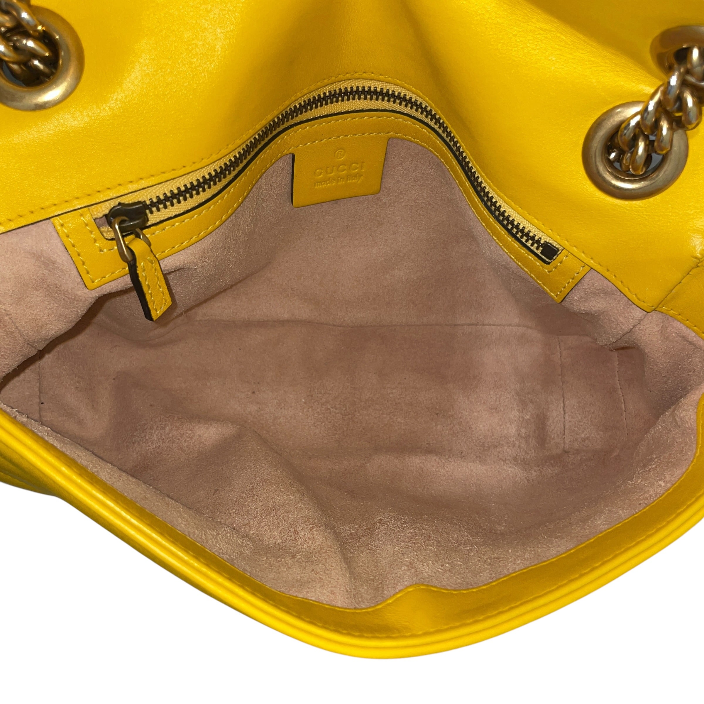 GUCCI/Cross Body Bag/Leather/YEL/Matelasse GG Marmont Small Bag view 4