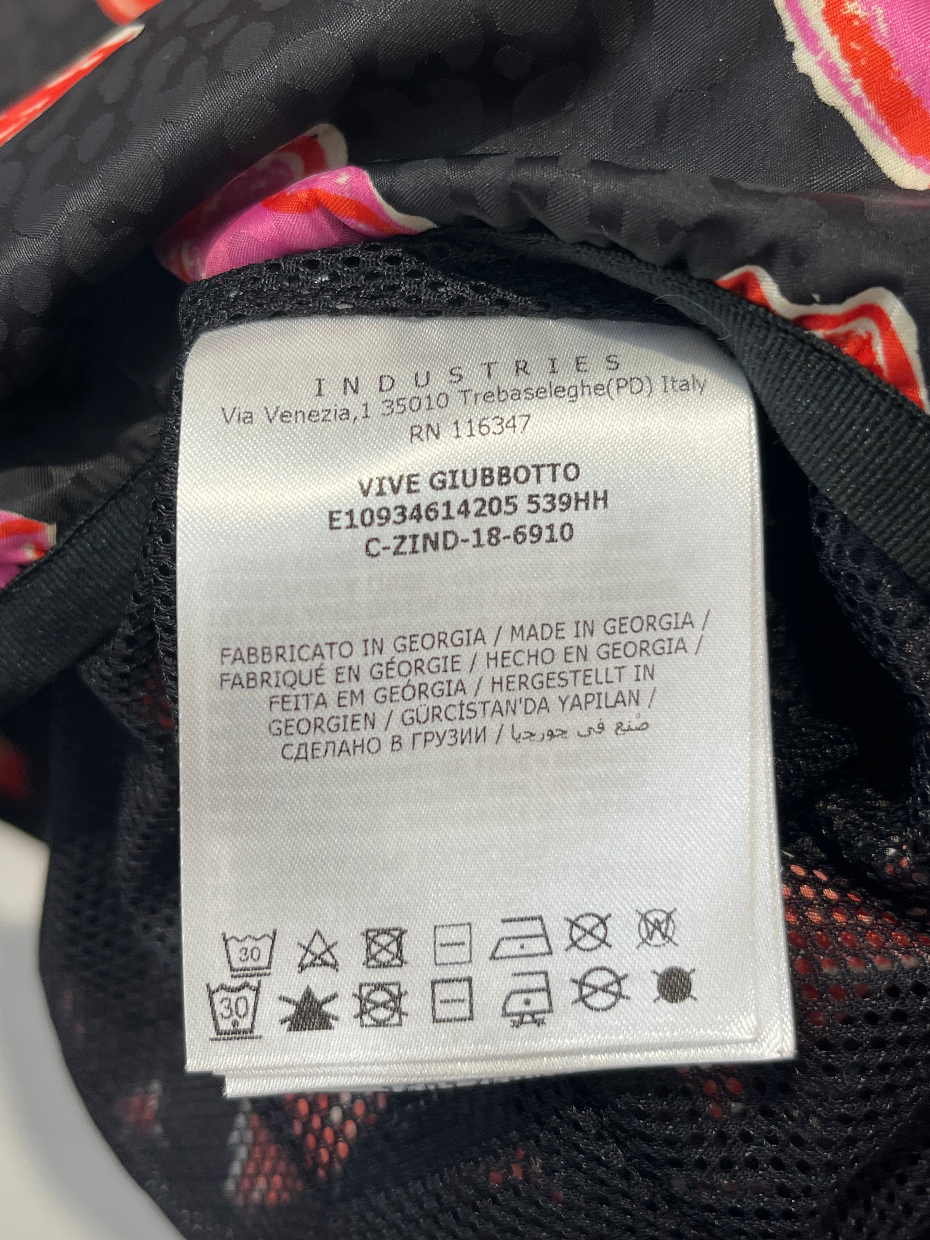 MONCLER/Windbreaker/0/Nylon/BLK/All Over Print/16017594OHT hearts & kisses view 4