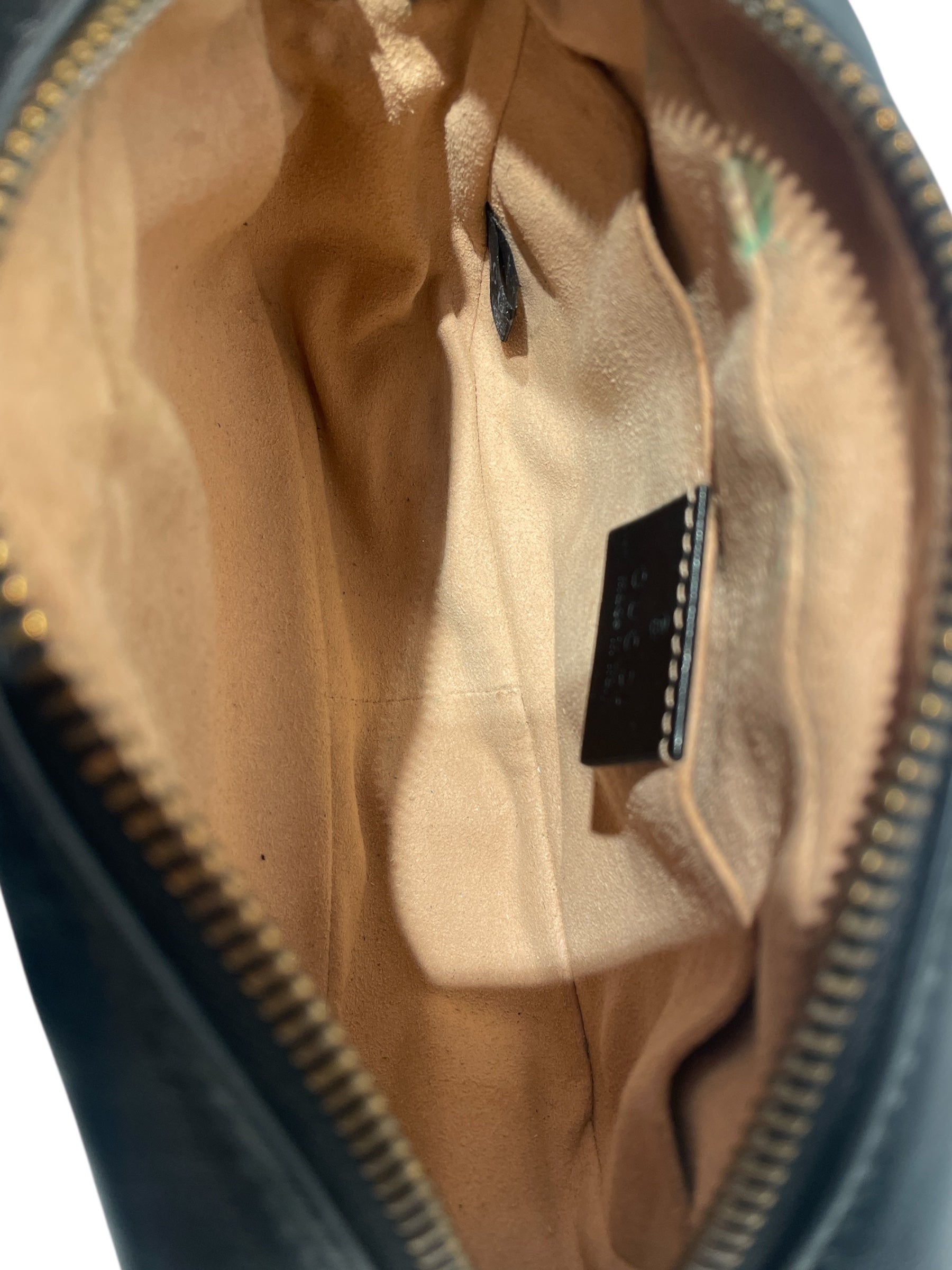 GUCCI/Cross Body Bag/Leather/BLK/GG Marmont Shoulder Bag view 5