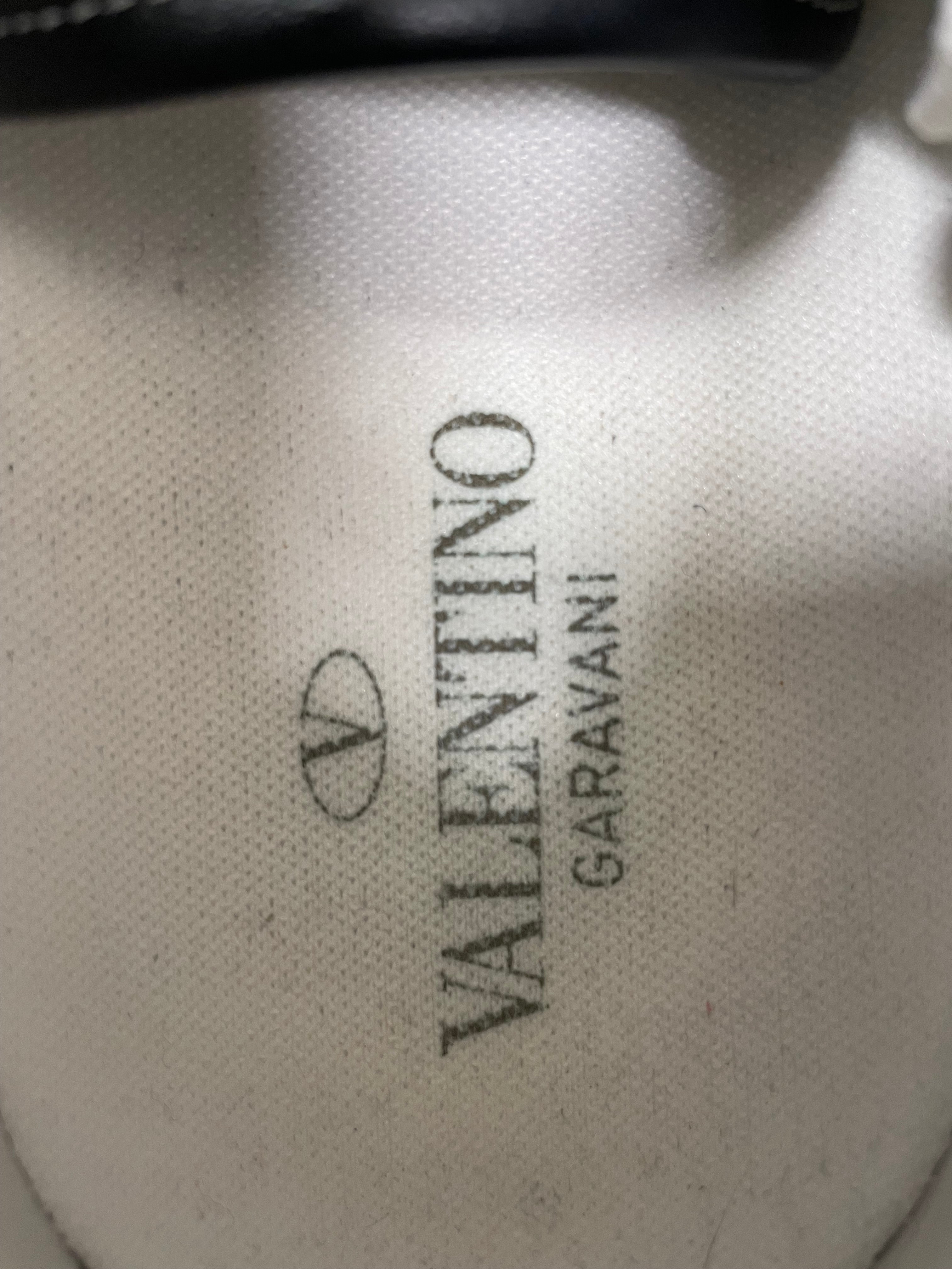VALENTINO/Low-Sneakers/EU 44.5/Suede/BLK/V ON THE SIDE view 4