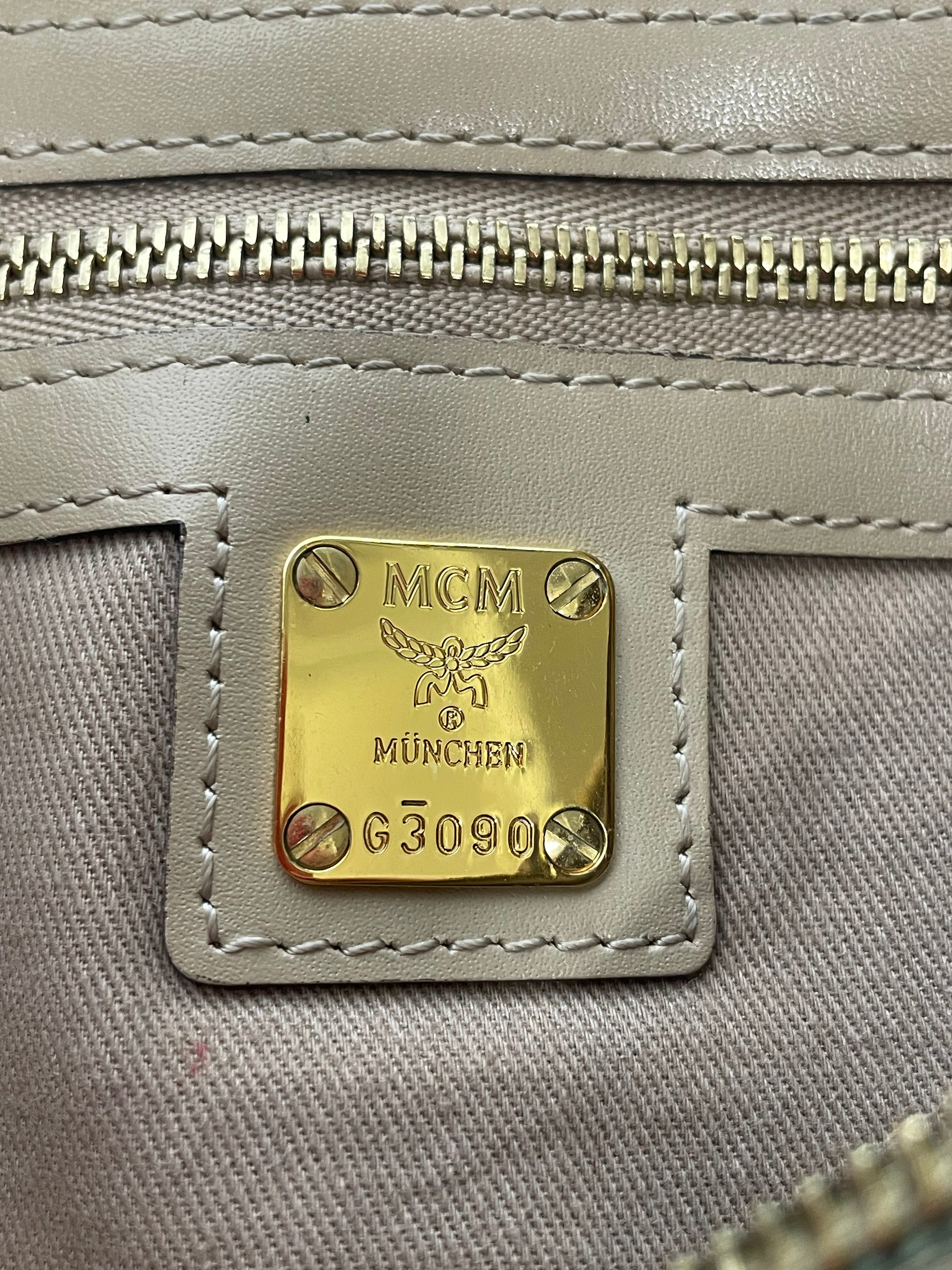 MCM/Clutch Bag/All Over Print/Leather/BEG/MYZ6AXL81IG001 view 5