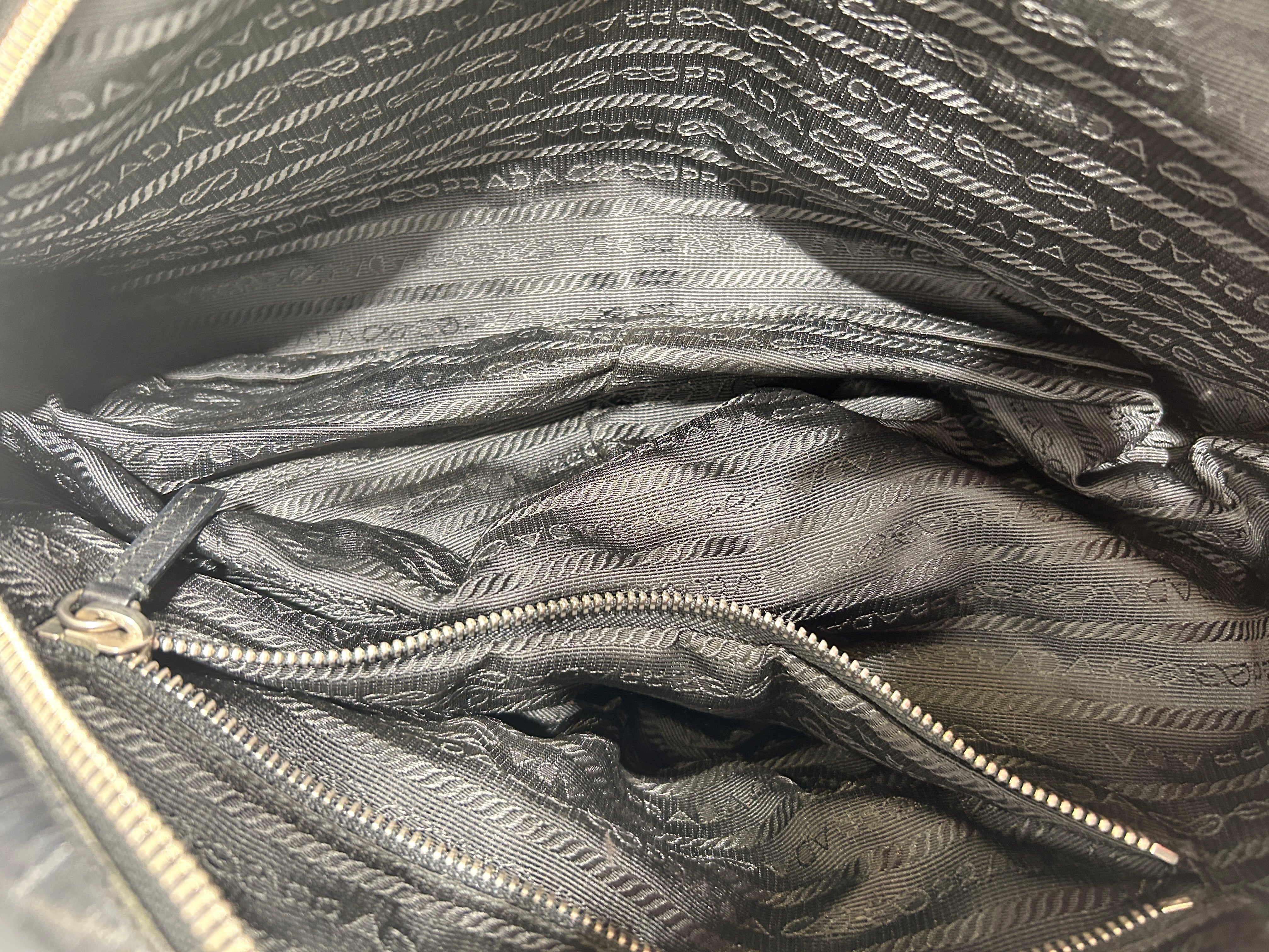 PRADA/Bag/Leather/BLK/ENAMELED TRIANGLE BAG view 4