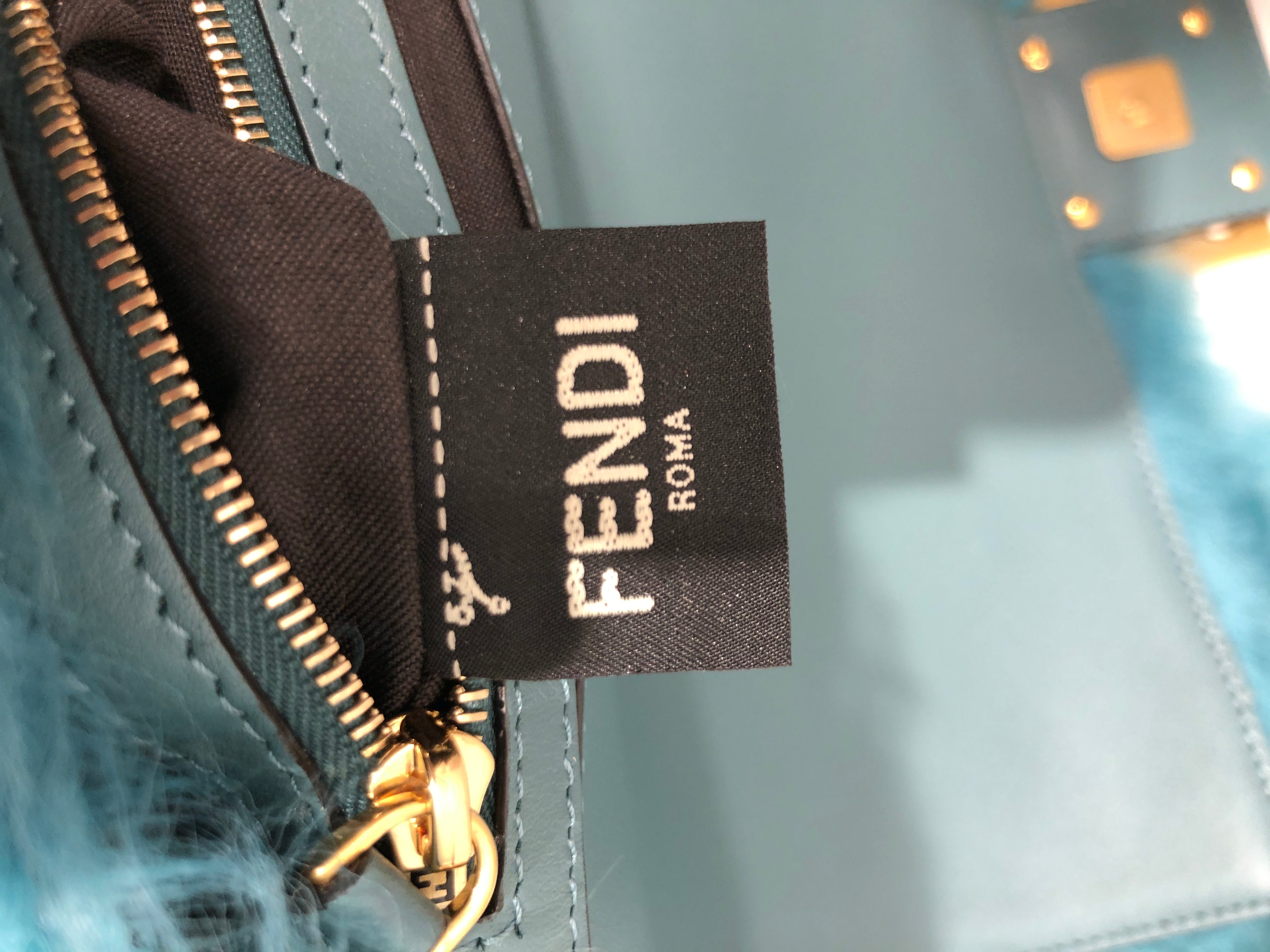 FENDI/Bag/BLU/furry teal bag view 7