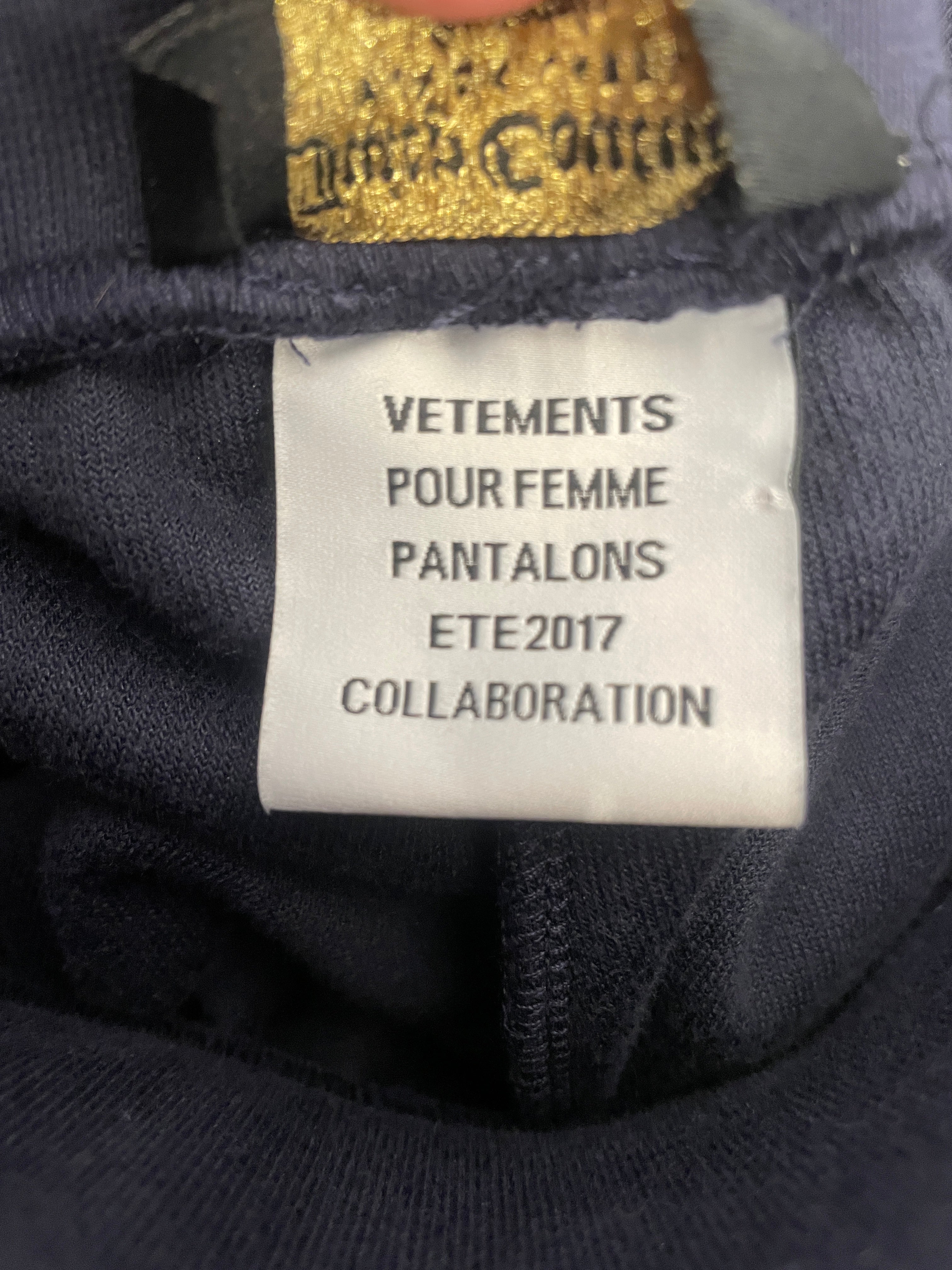 VETEMENTS/JUICY COUTURE/Bottoms/XS/Velour/NVY/ view 4