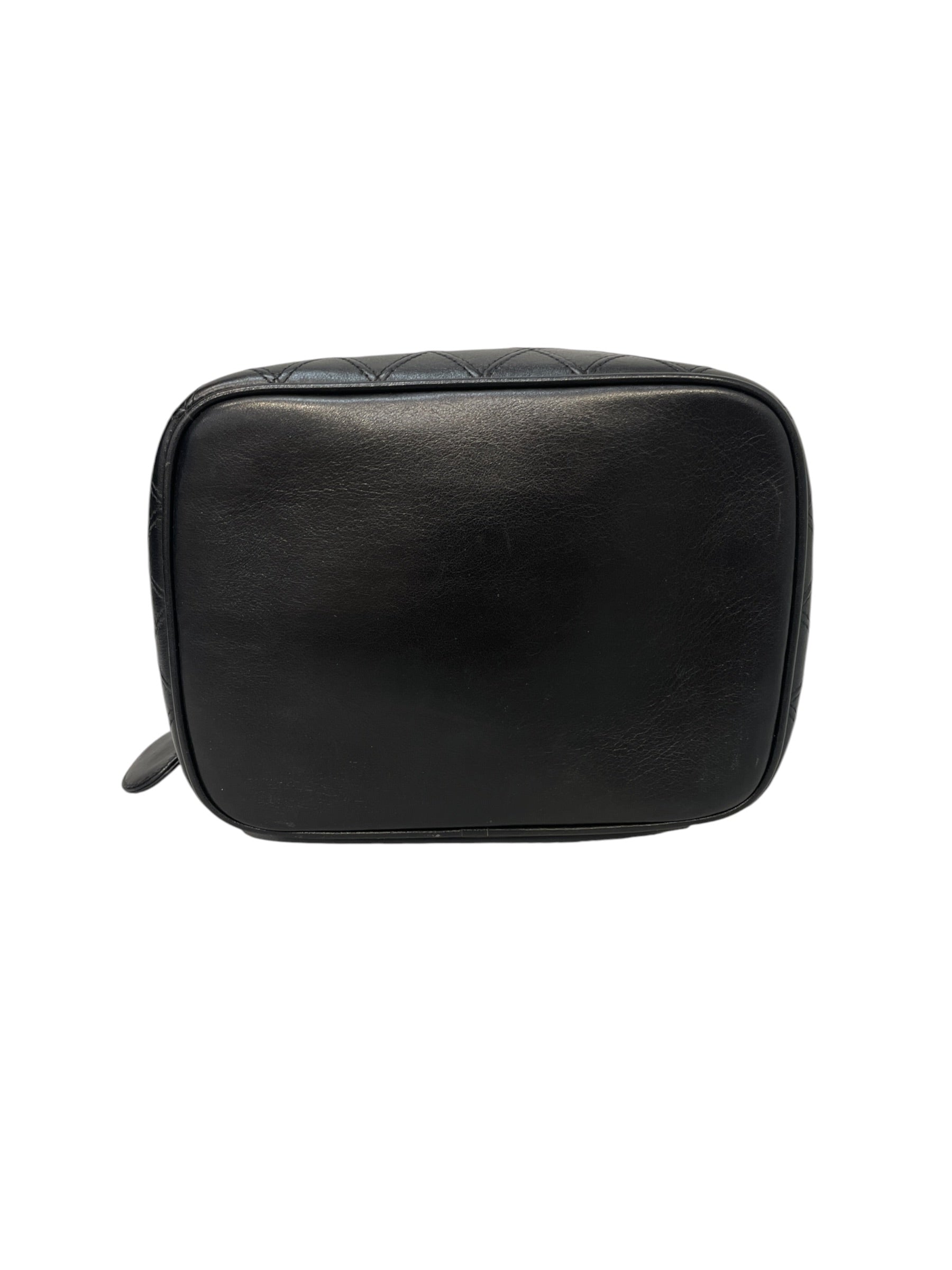 CHANEL/Pouch/Leather/Black/3929175 pouch view 3