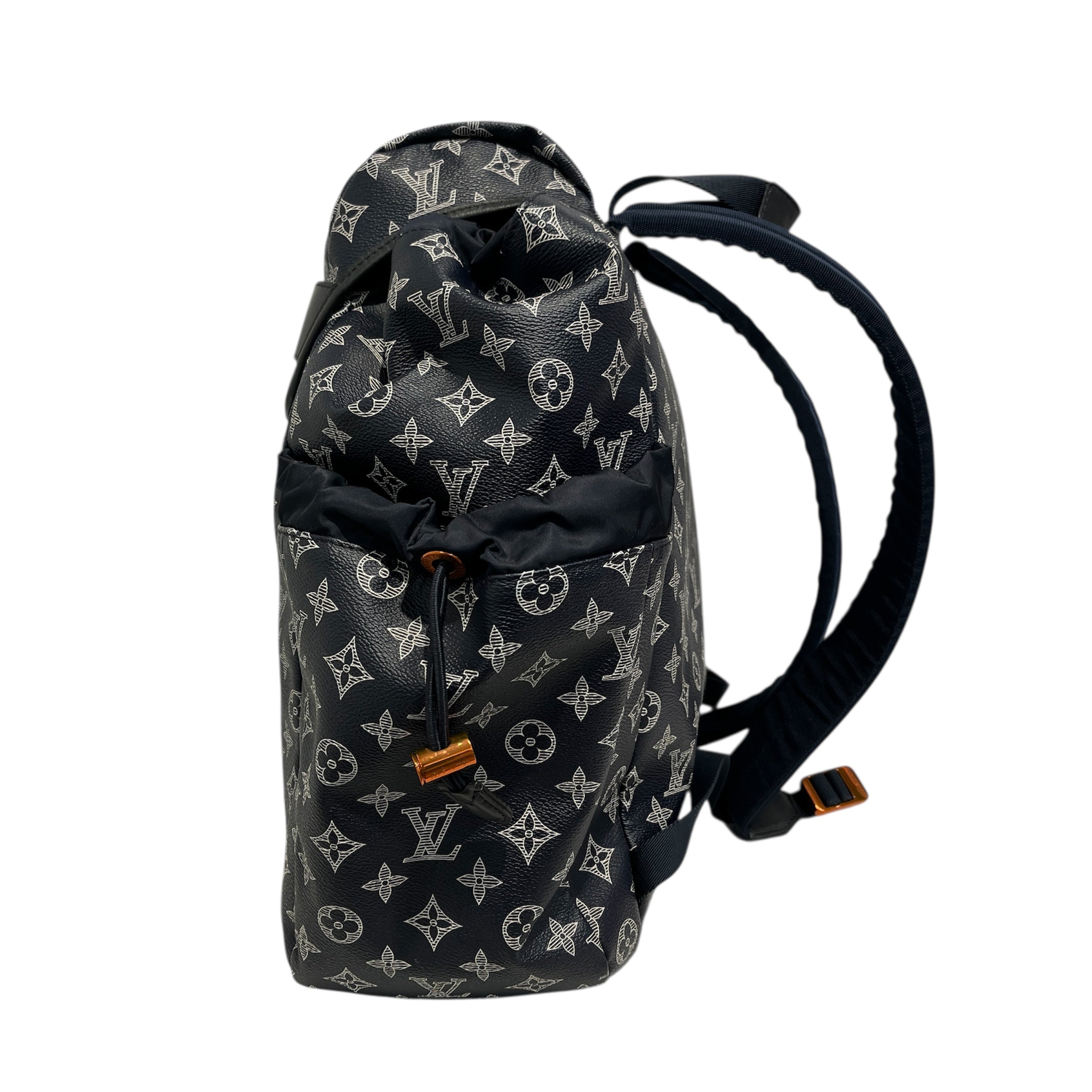 LOUIS VUITTON/Backpack/Monogram/Leather/NVY/Ink Discovery view 2