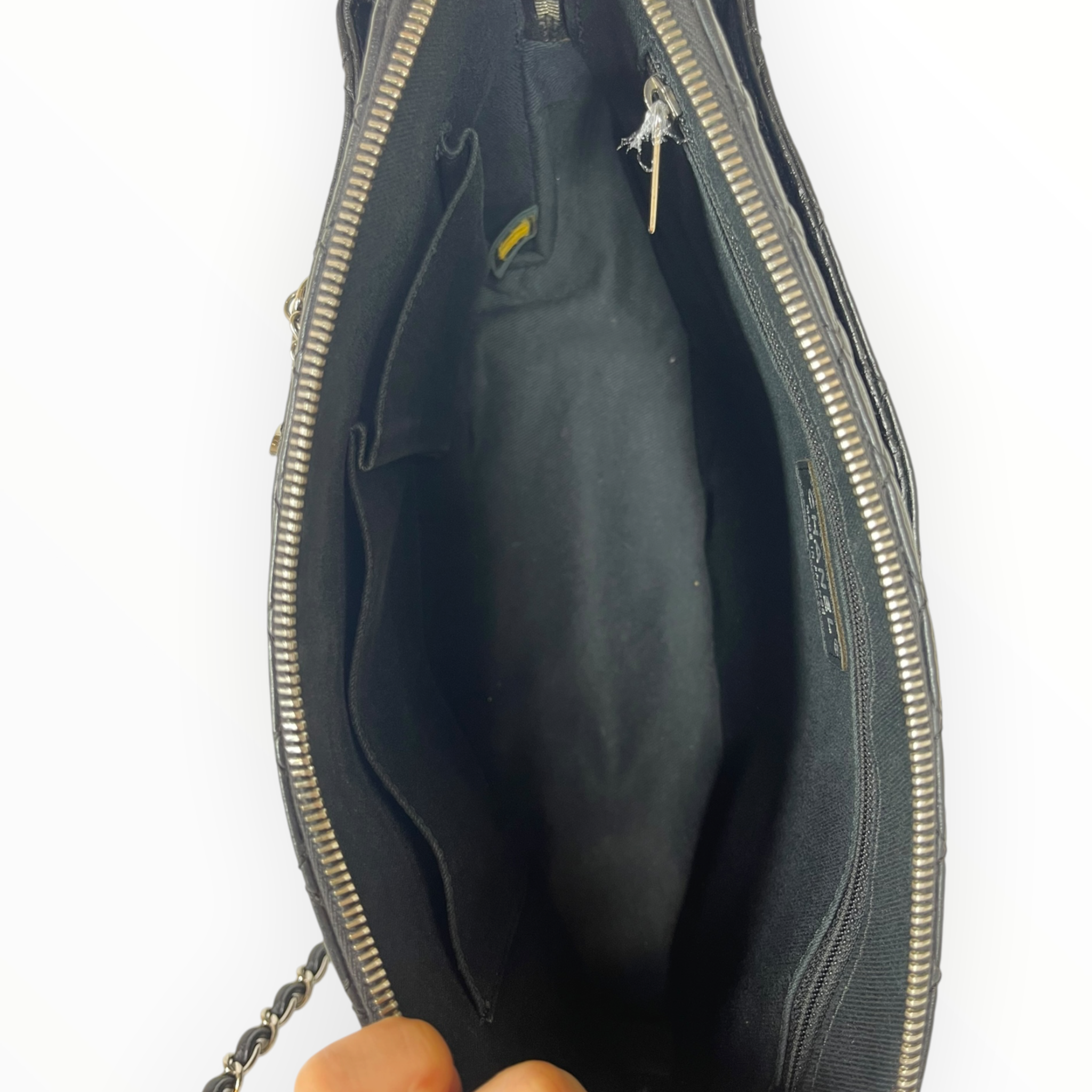 CHANEL/Bag/Leather/BLK/CC Lambskin Shoulder Bag view 3