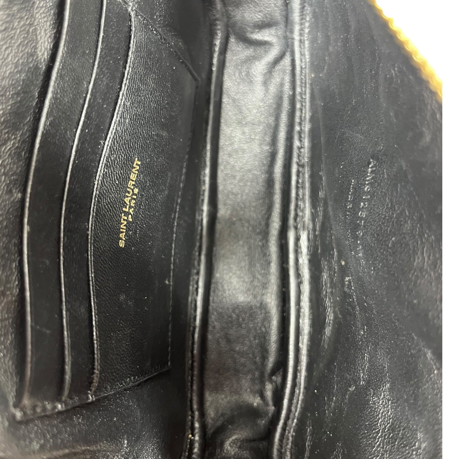 SAINT LAURENT/Cross Body Bag/Leather/WHT/CHEVRON LOU CAMERA view 3
