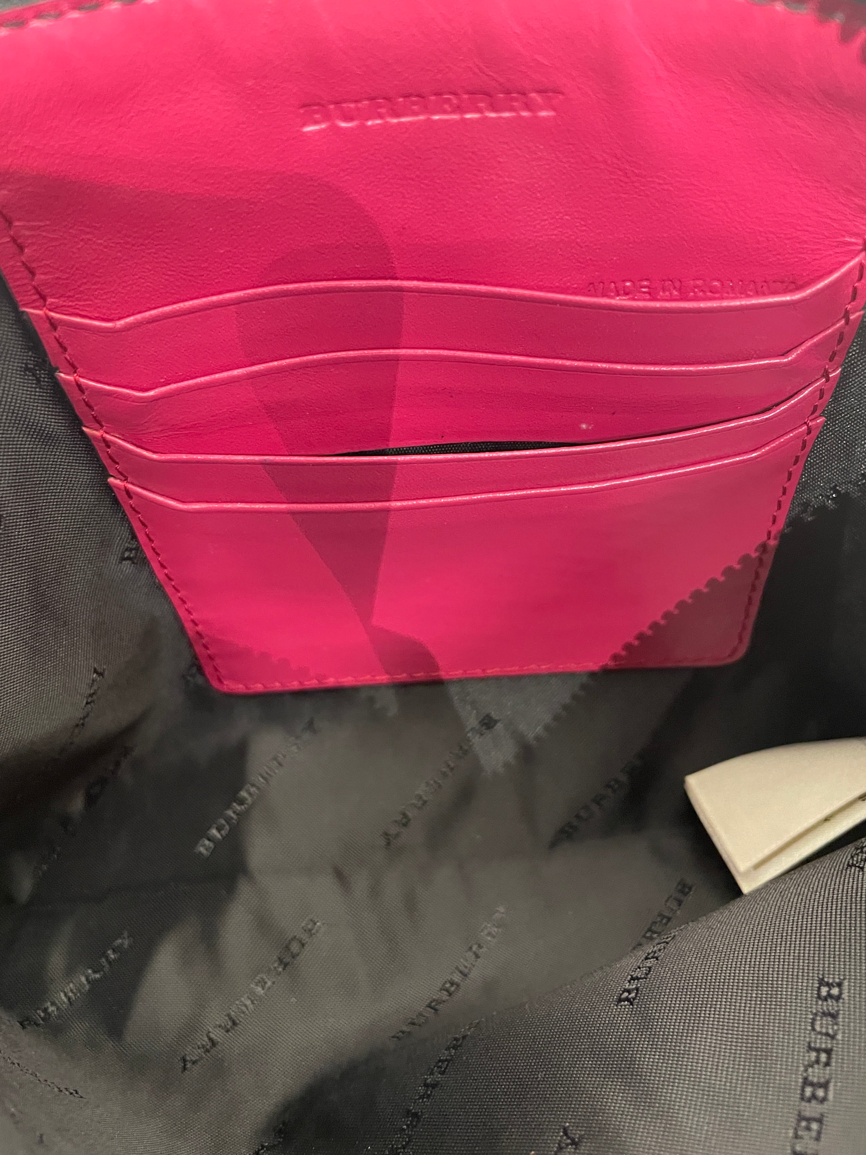 BURBERRY/Pouch/Leather/RED/embossed leather crossbody view 3