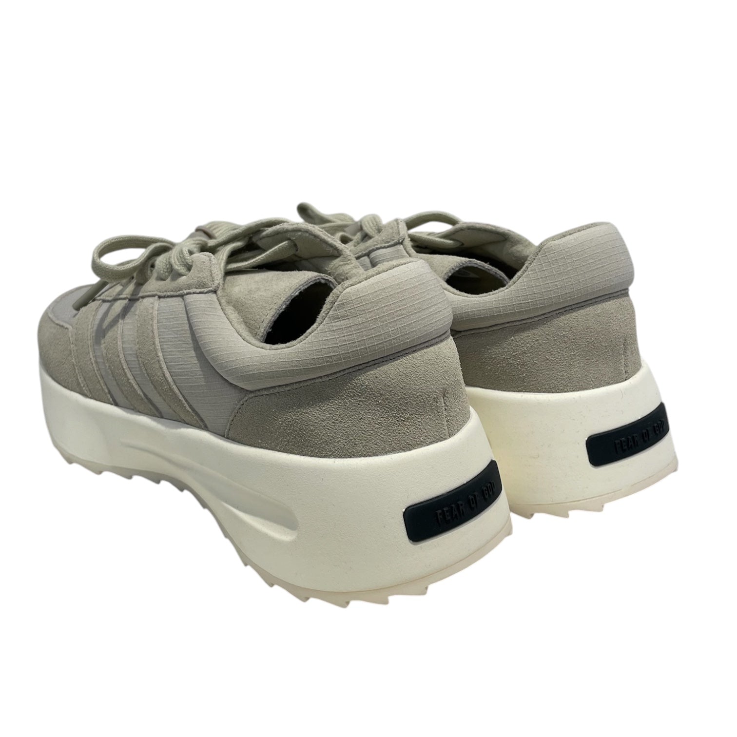 ESSENTIALS/adidas/Low-Sneakers/US 8.5/Suede/KHK/ view 2