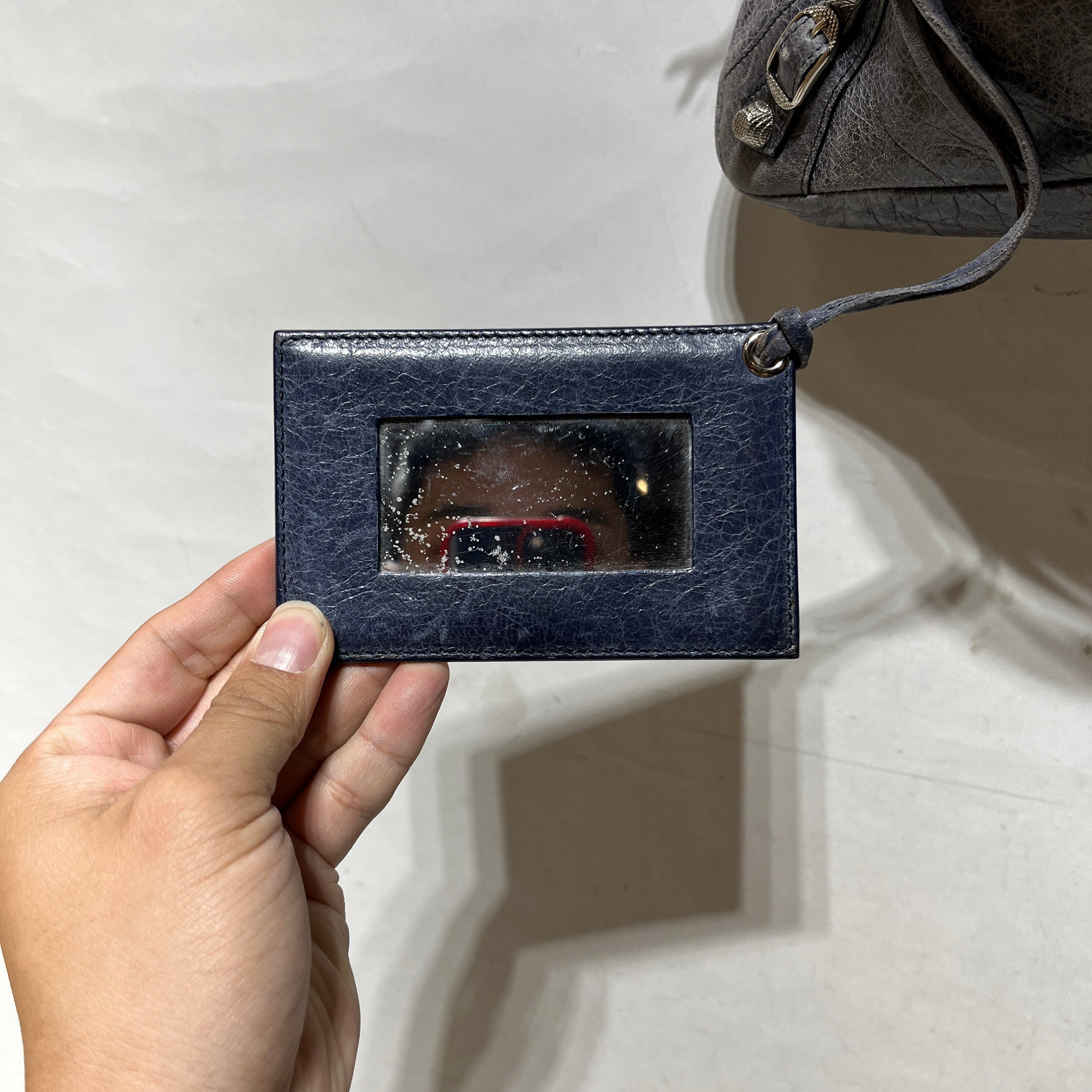 BALENCIAGA/Cross Body Bag/Leather/IDG/city view 8