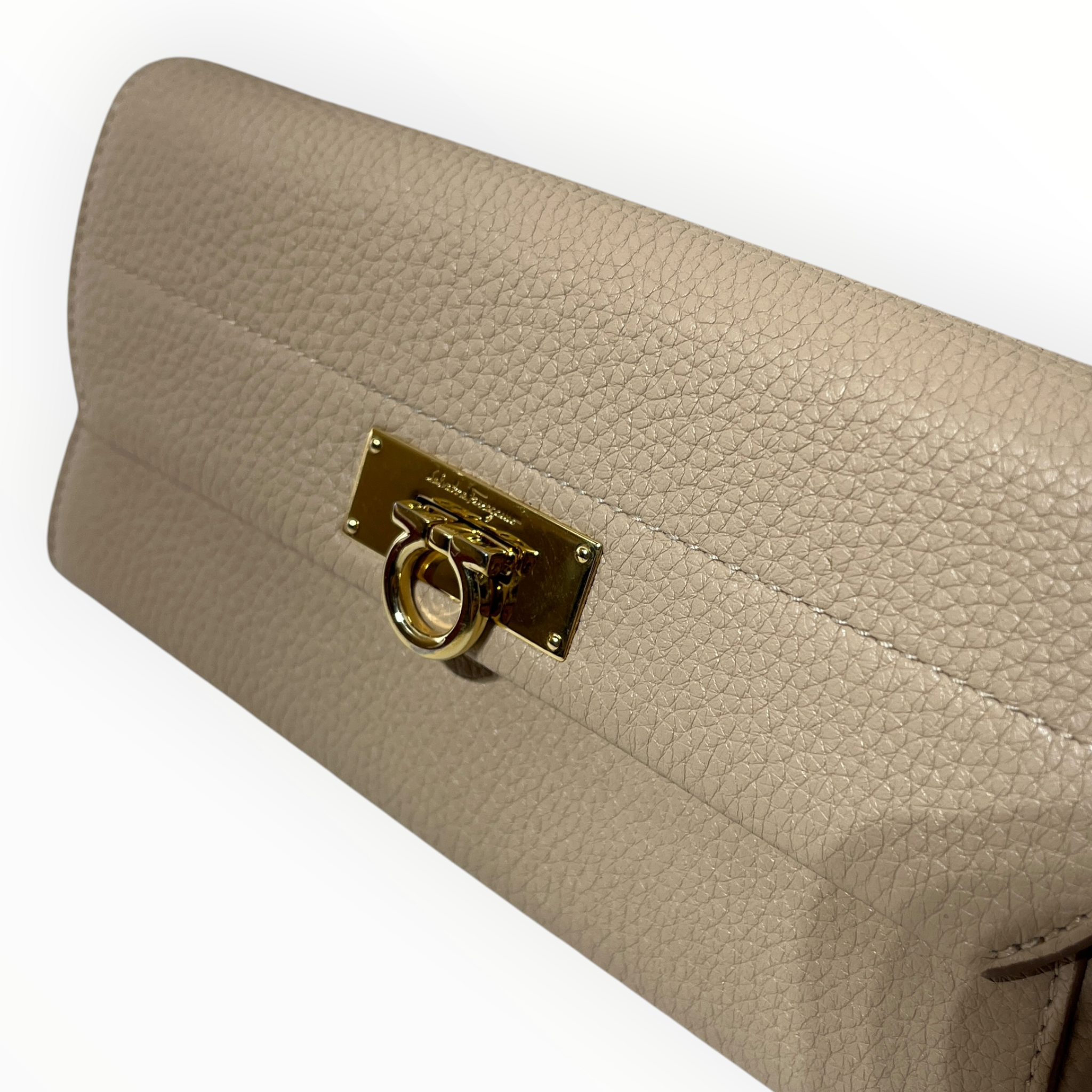 Salvatore Ferragamo/Trifold Wallet/Leather/BEG/L's/logo wallet view 6