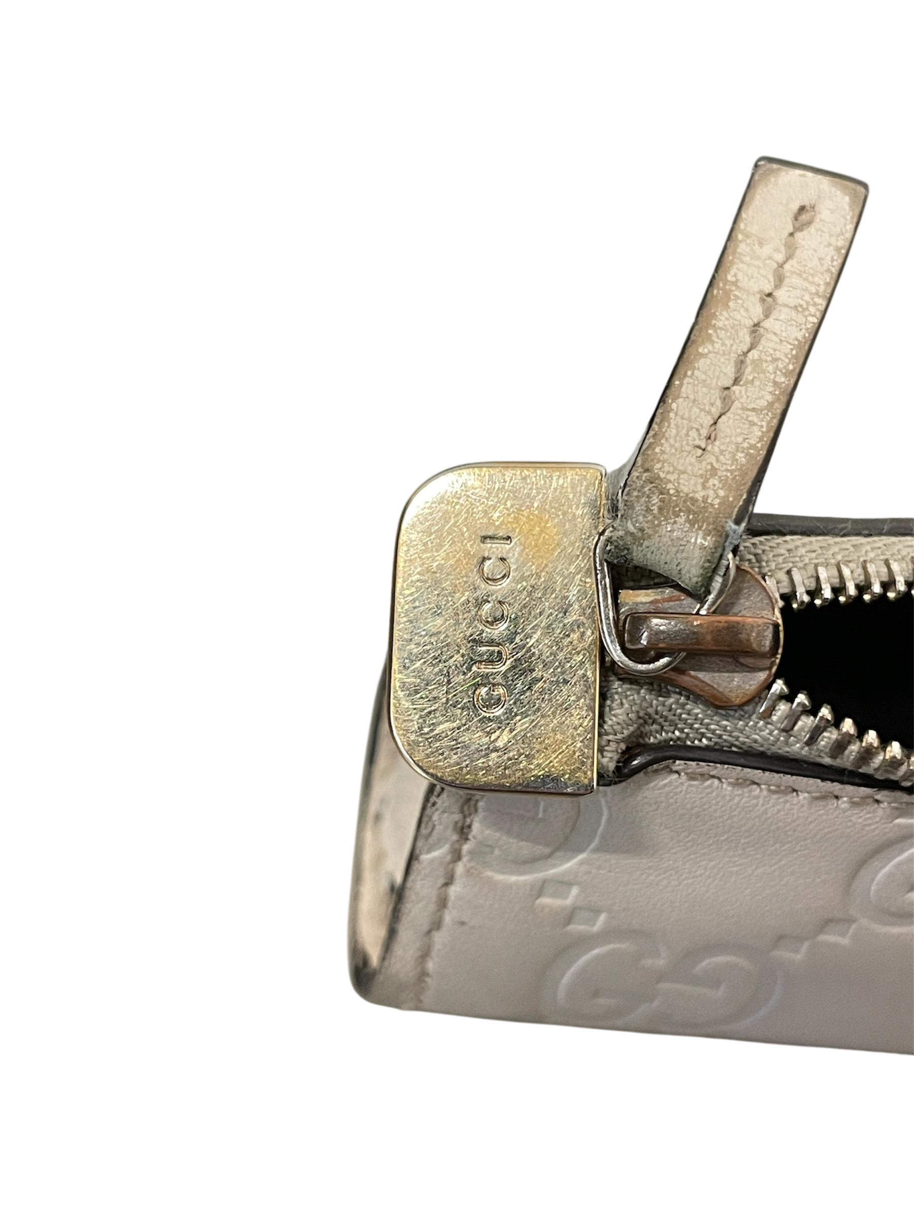 GUCCI/Pouch/Monogram/Leather/CRM/GUCCI PENCIL CASE SLIGHT RIP view 3