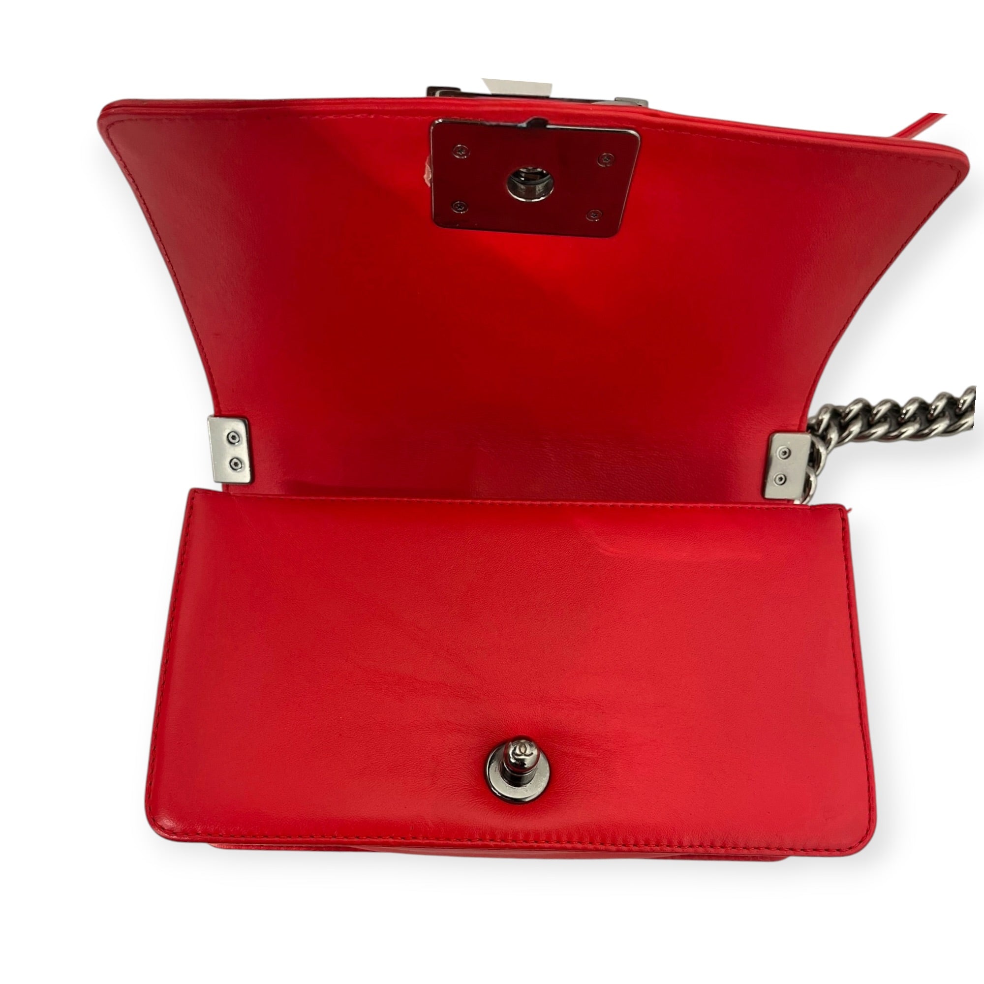 CHANEL/Bag/Lambskin/RED/LAMBSKIN CHEVRON BOY FLAP view 6