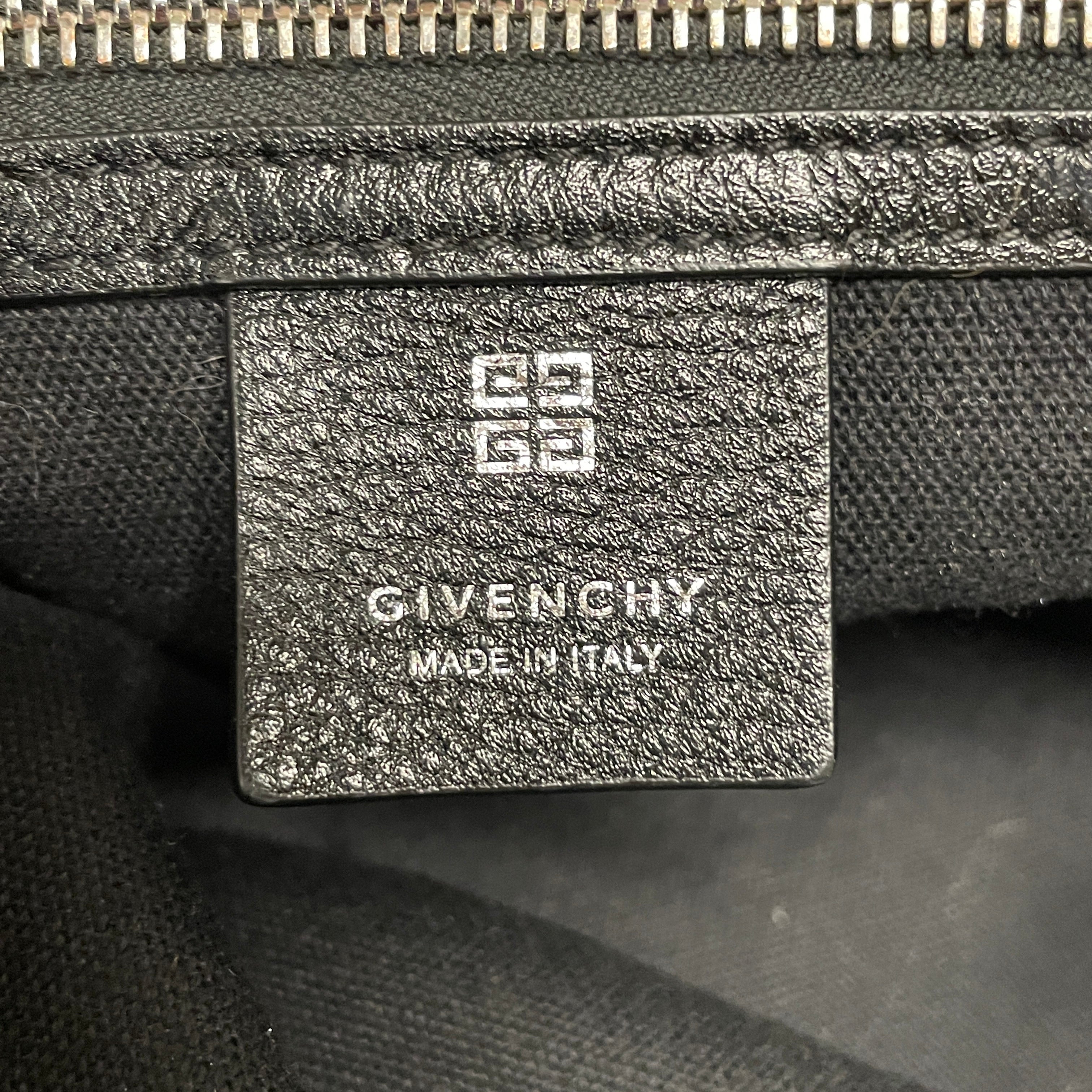 GIVENCHY/Bag/Leather/BLK/HYMH2X2 view 3