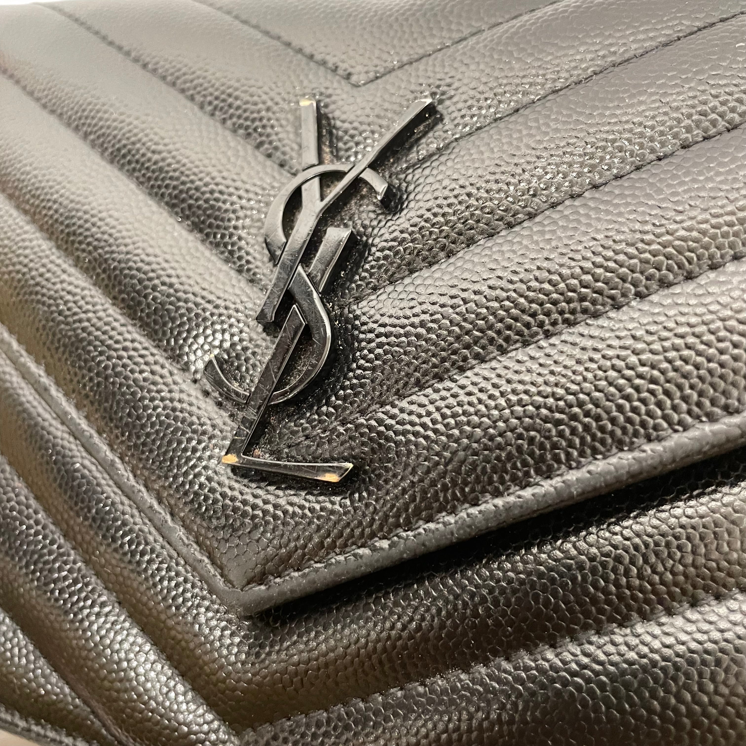 YVES SAINT LAURENT/Cross Body Bag/Leather/BLK/CASSANDRE MATELASSE ENVELOPE view 9