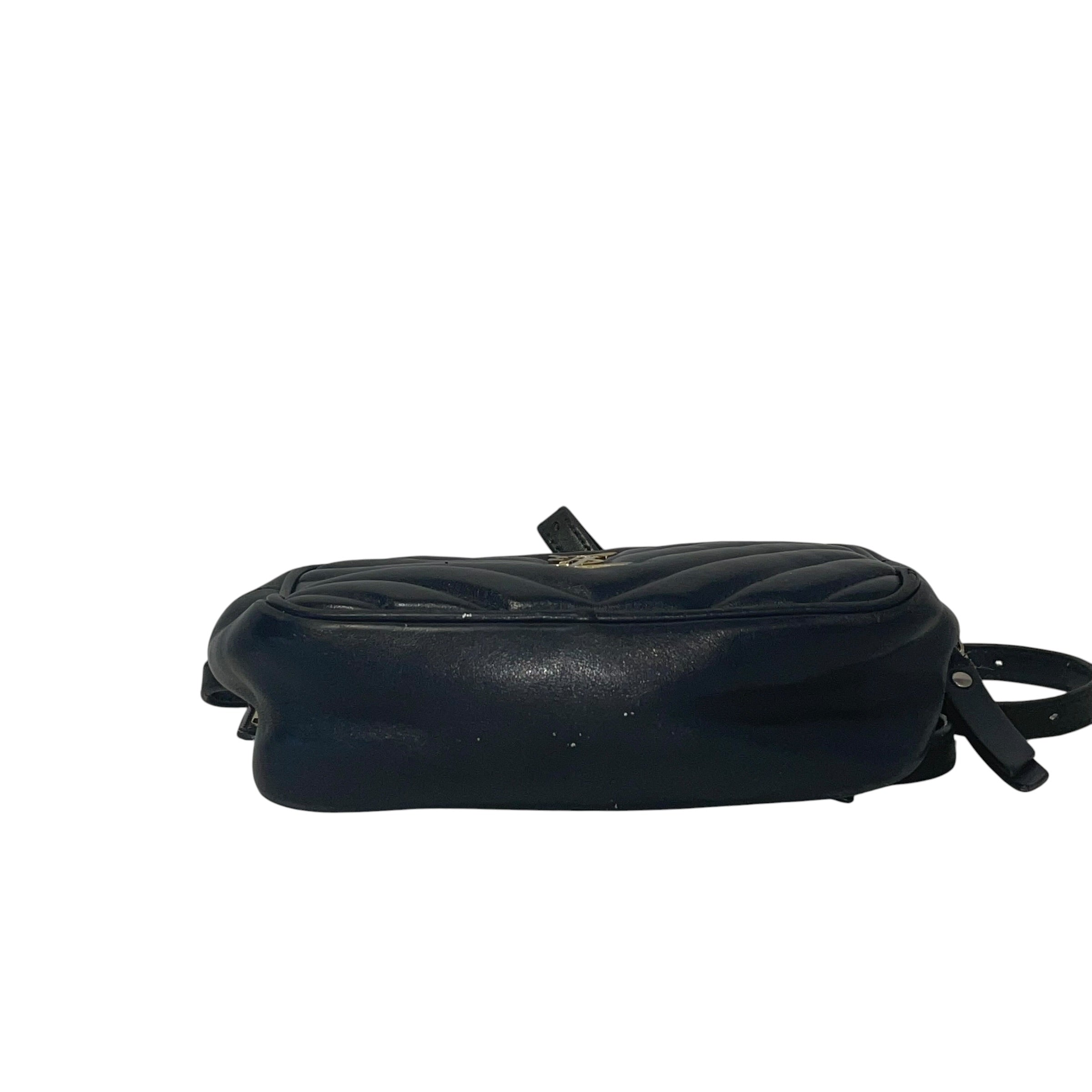 SAINT LAURENT/Fanny Pack/Leather/NVY/deep navy ysl lou bag view 3