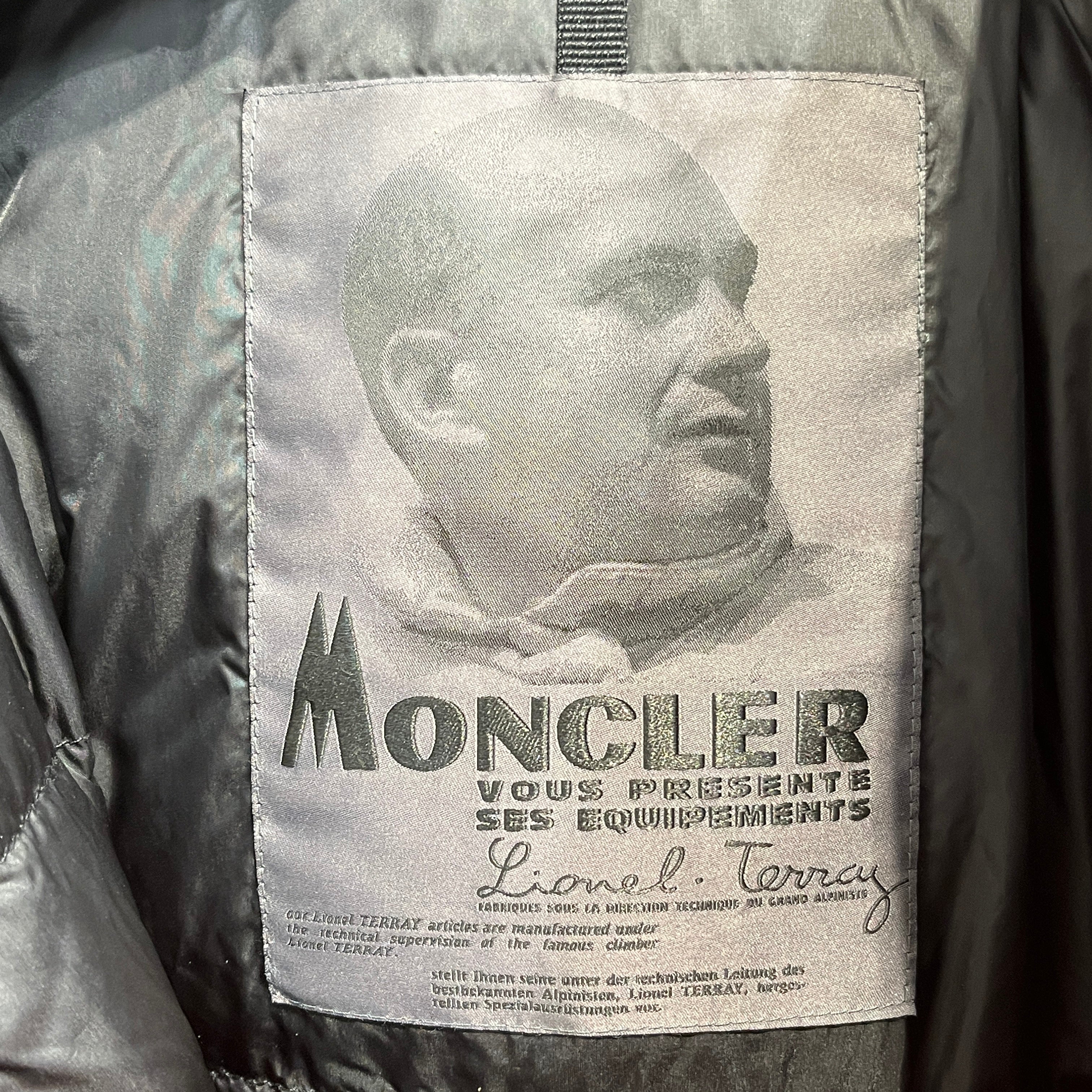 MONCLER/Jacket/Gore-Tex/ORN/ view 3