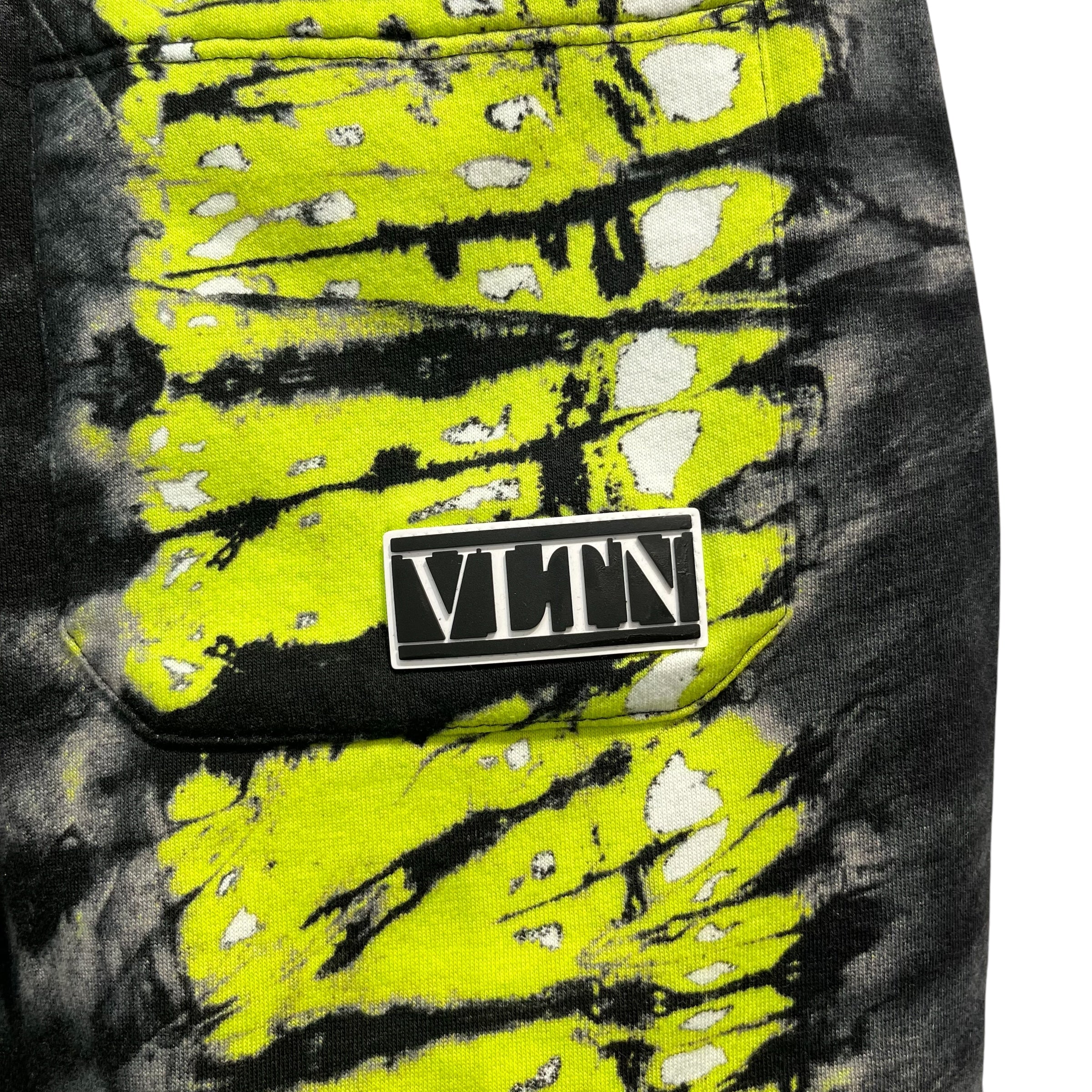 VALENTINO/Shorts/S/Cotton/BLK/Joggers/All Over Print/TIE DYE-NEON GRN ACCENTS view 3