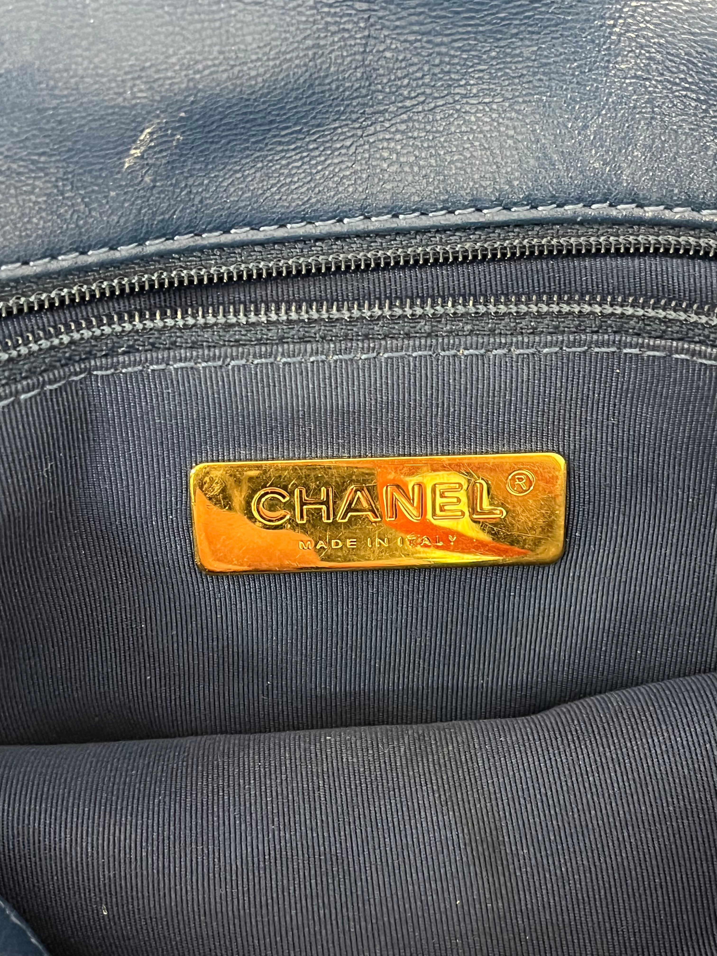 CHANEL/Cross Body Bag/Leather/BLU/19 FLAP BAG view 4