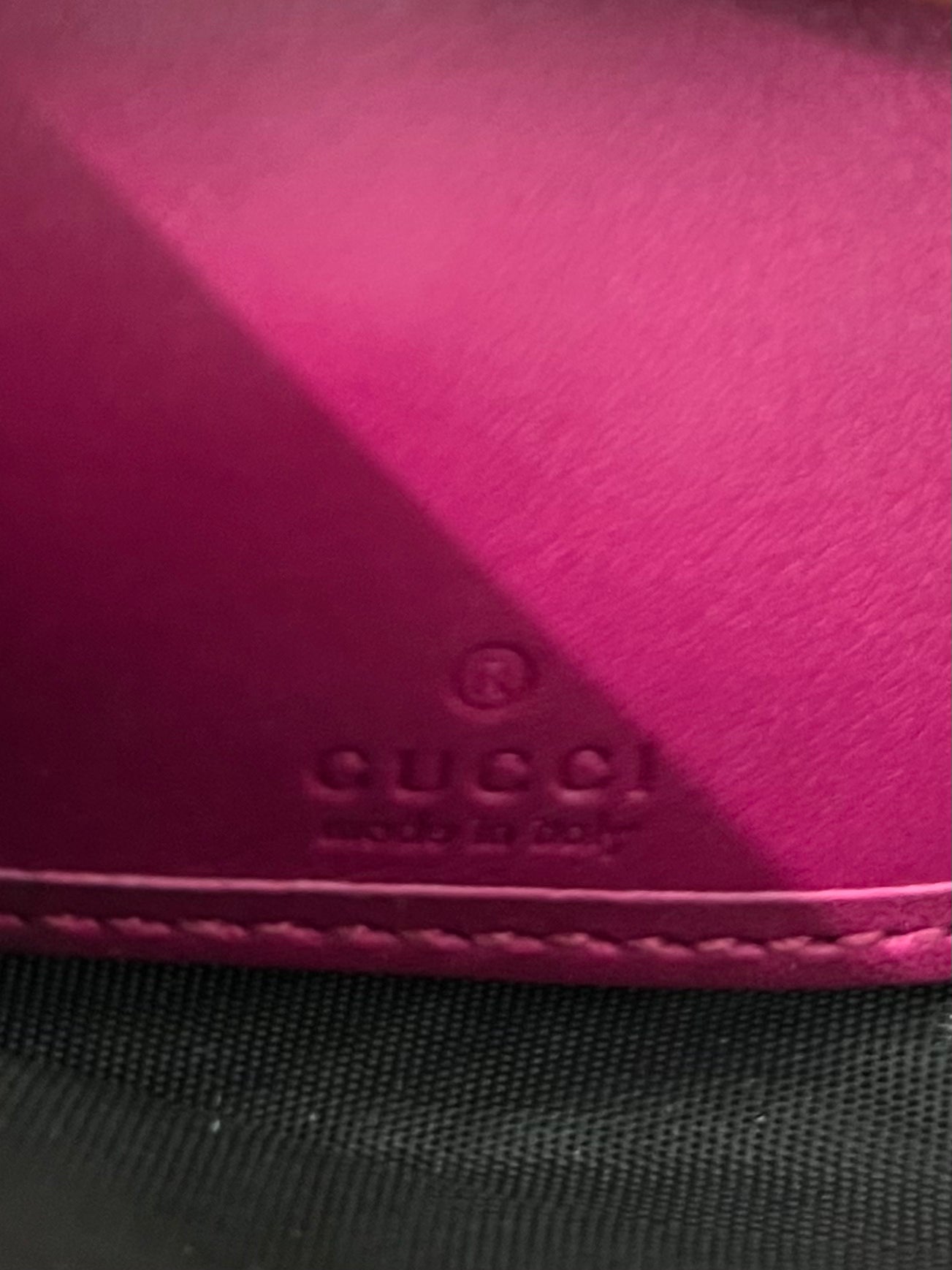 GUCCI/Long Wallet/Leather/PNK/HOT PINK PATENT LEATHER view 3