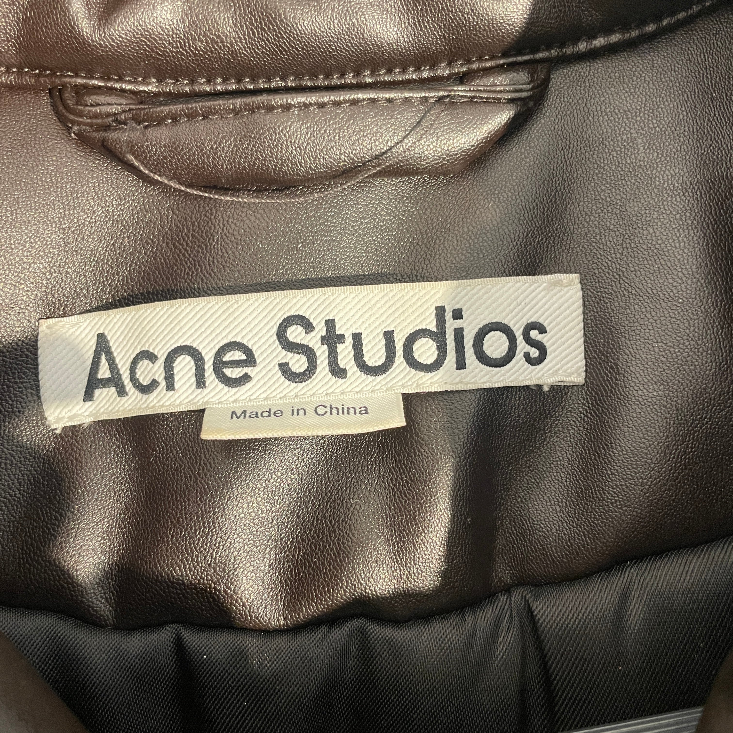 Acne Studios/Puffer Jkt/L/Leather/BLK/fn-wn-outw000878 view 3